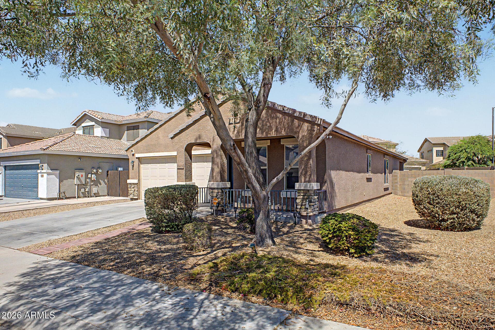 21626 W HILTON Avenue, Buckeye, AZ 85326 — photo 5 of 48