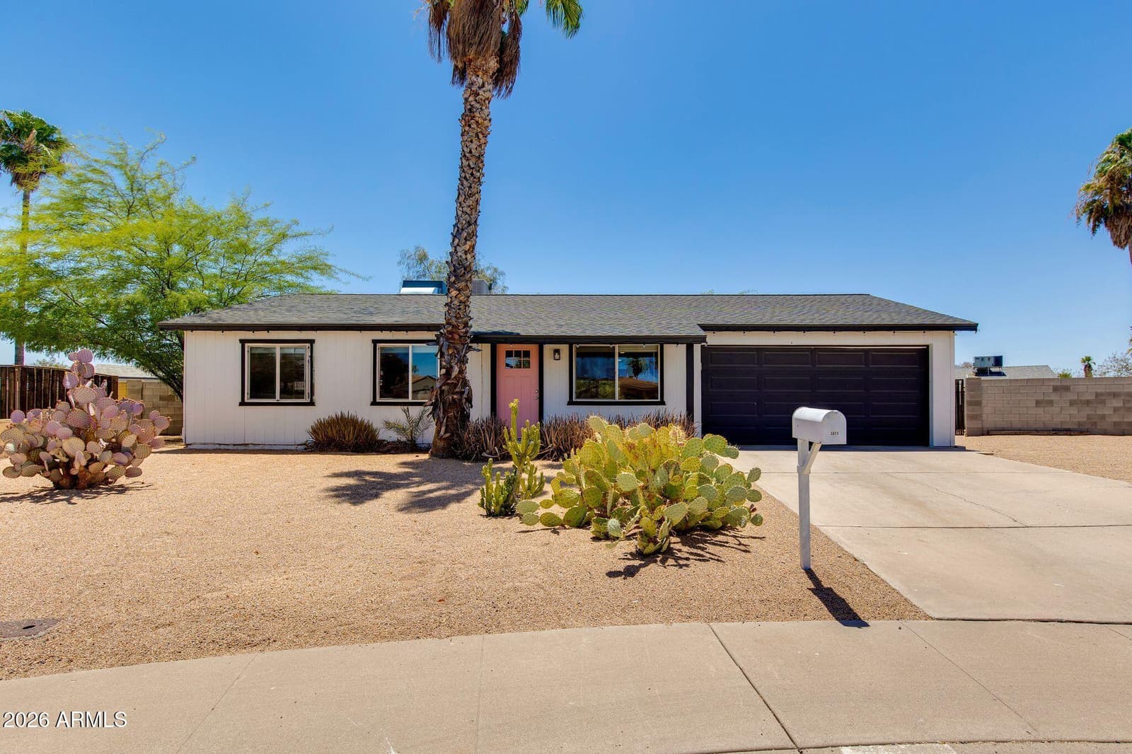 3625 E JANICE Way, Phoenix, AZ 85032 — photo 2 of 50