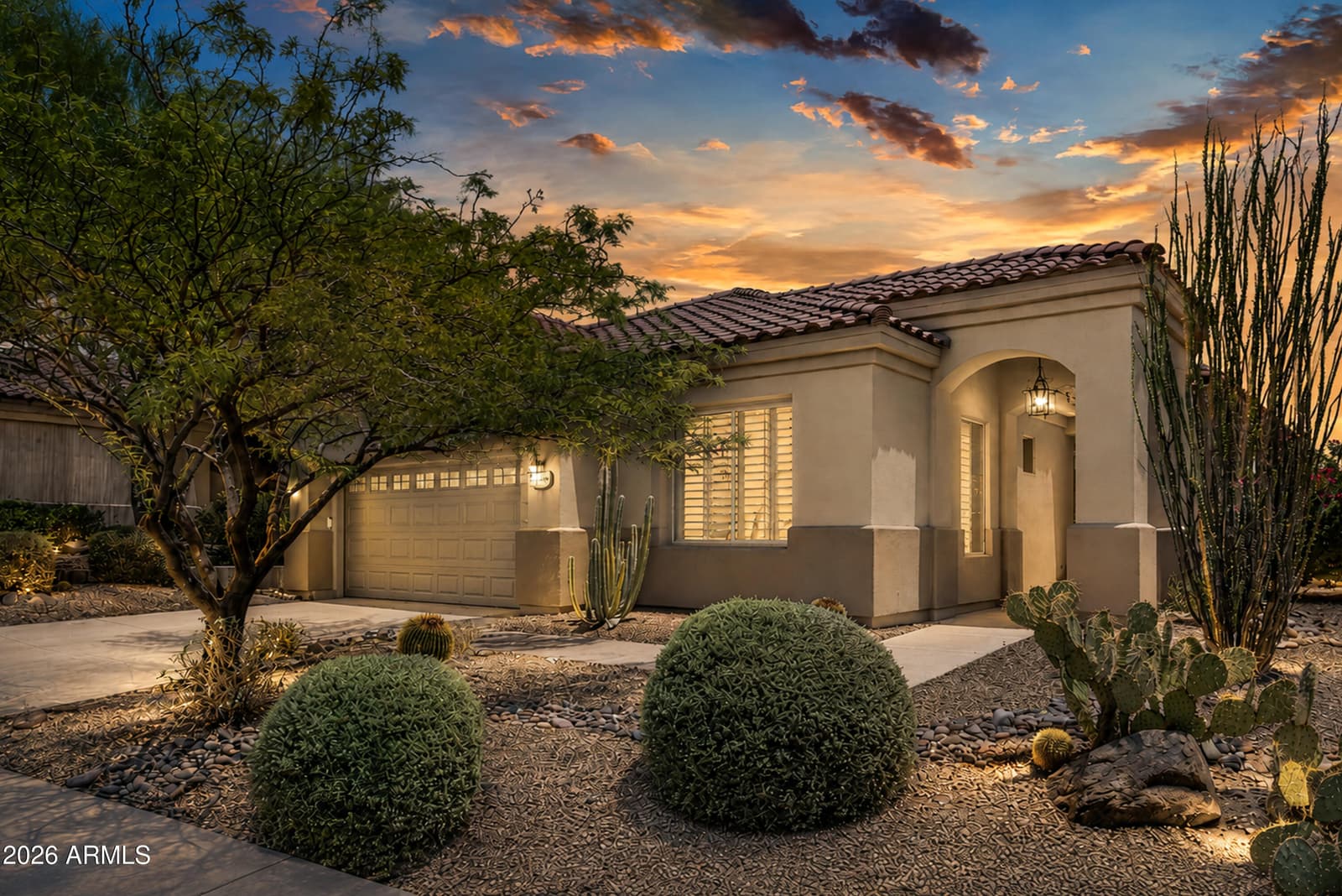 9031 N BROKEN BOW, Fountain Hills, AZ 85268 — photo 1 of 39