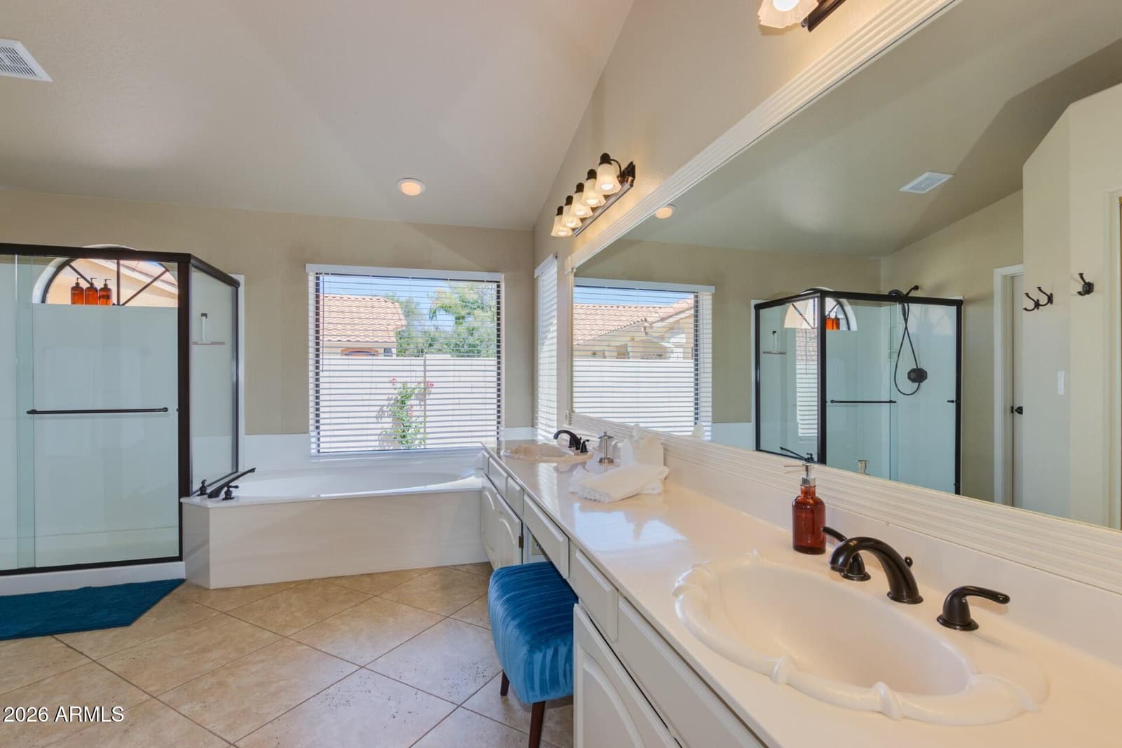 1585 W HONEYSUCKLE Lane, Chandler, AZ 85248 — photo 19 of 31