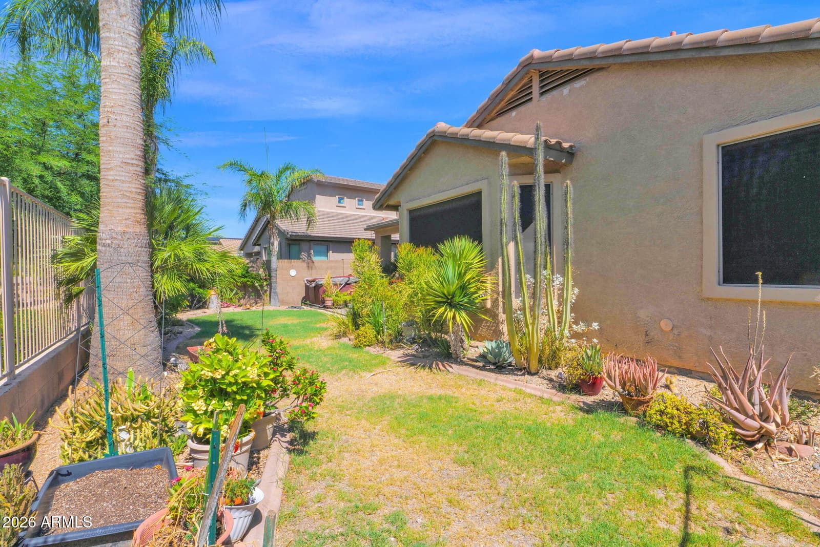 3017 W GRAN PARADISO Drive, Phoenix, AZ 85086 — photo 34 of 36