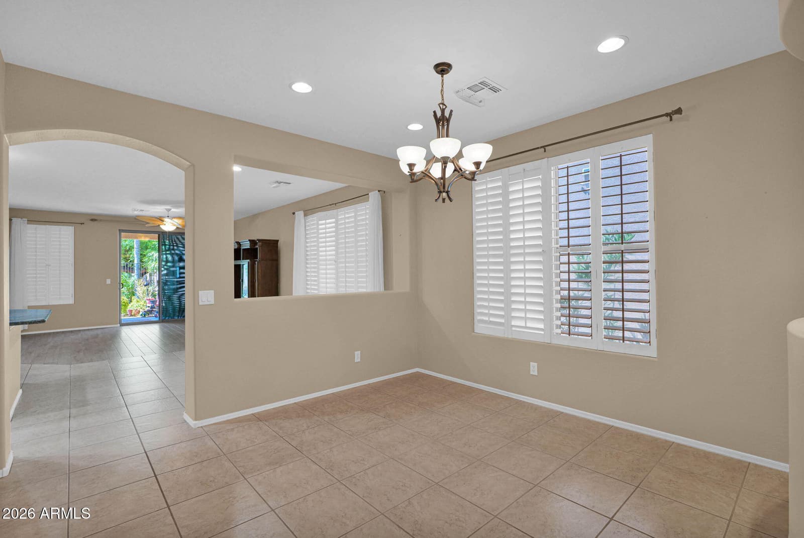 3017 W GRAN PARADISO Drive, Phoenix, AZ 85086 — photo 6 of 36