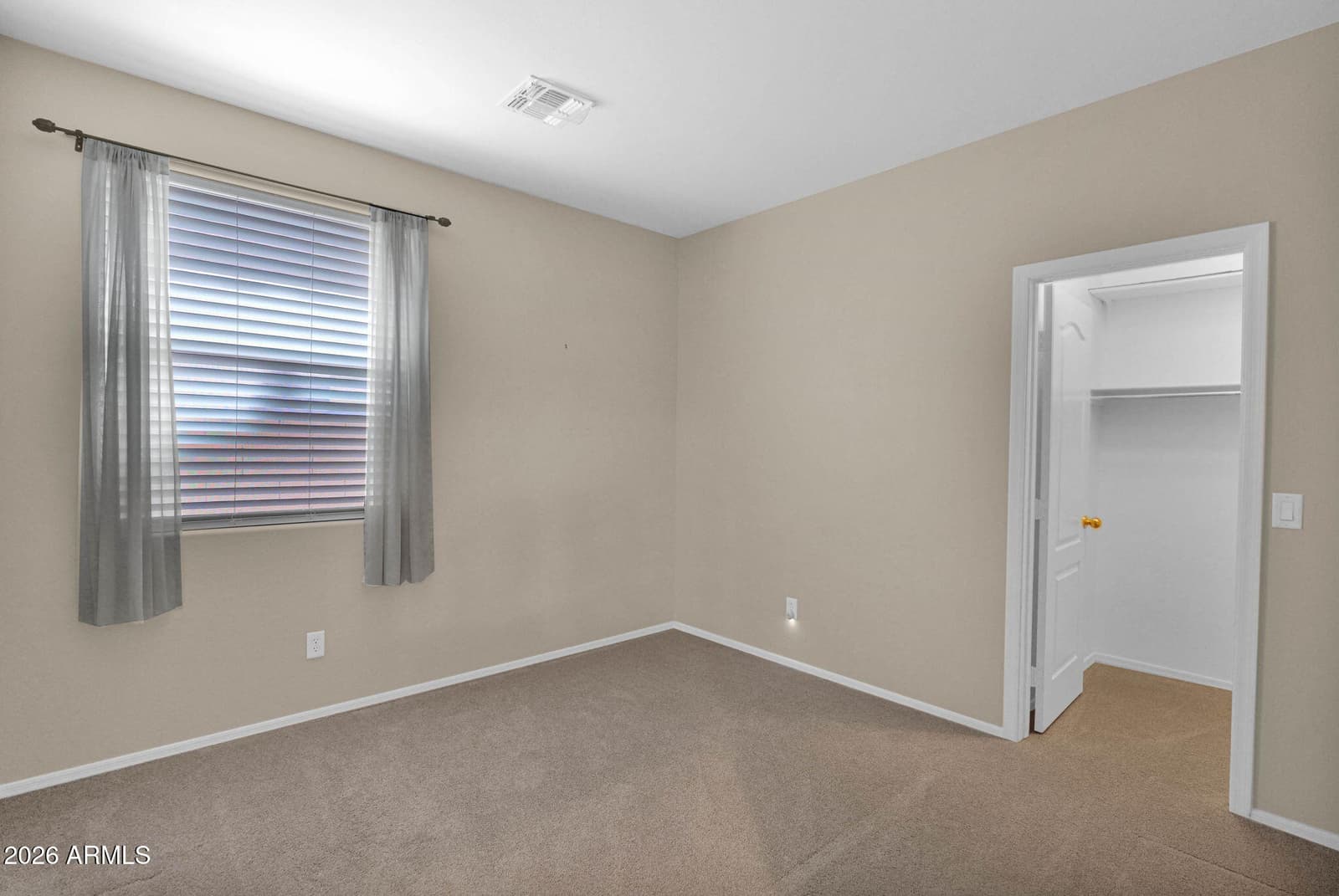 3017 W GRAN PARADISO Drive, Phoenix, AZ 85086 — photo 30 of 36