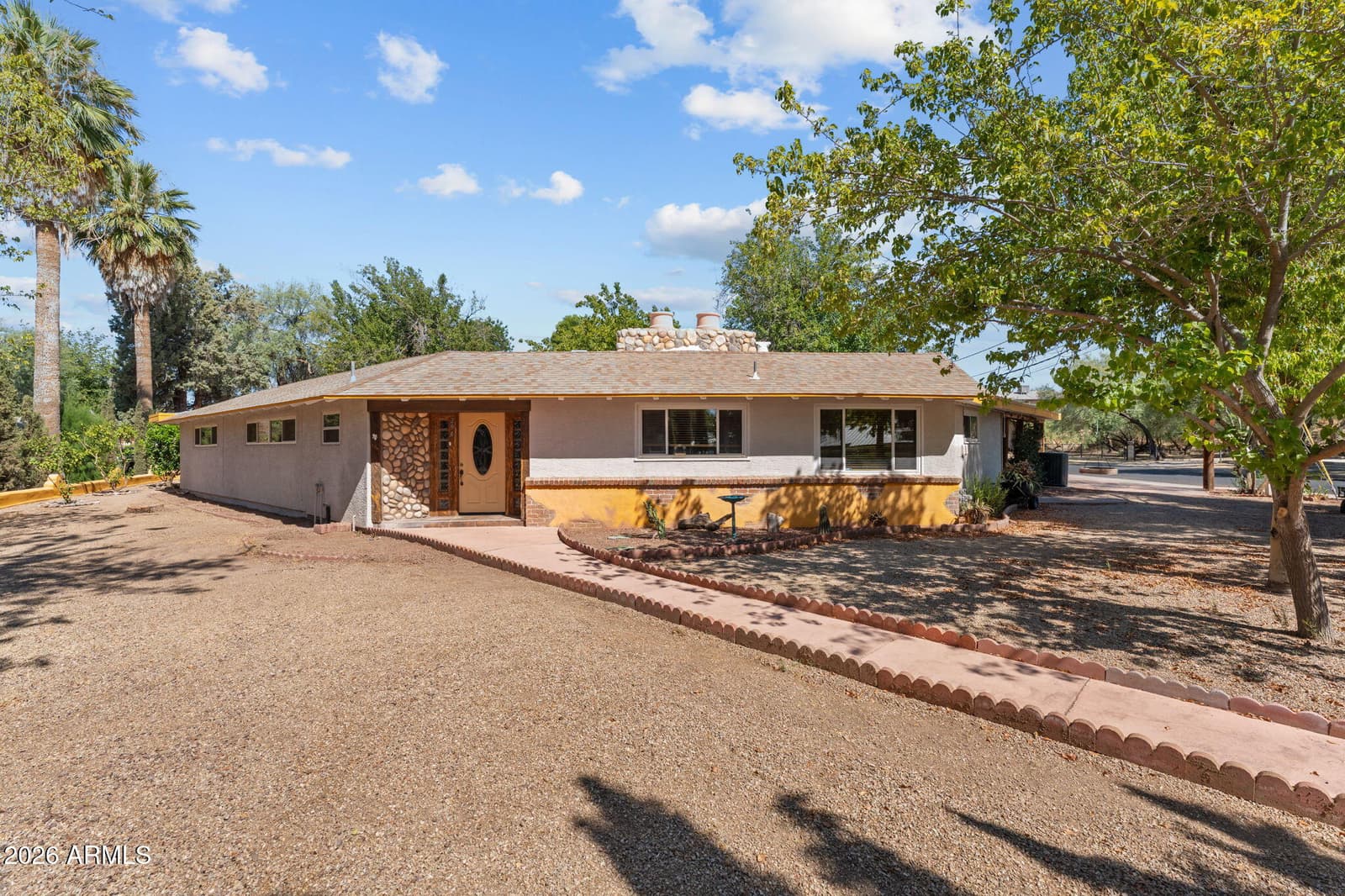 294 S Jefferson Street, Wickenburg, AZ 85390 — photo 3 of 35