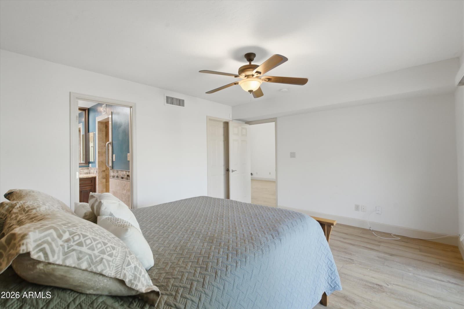 5558 N 71st Street, Paradise Valley, AZ 85253 — photo 15 of 33