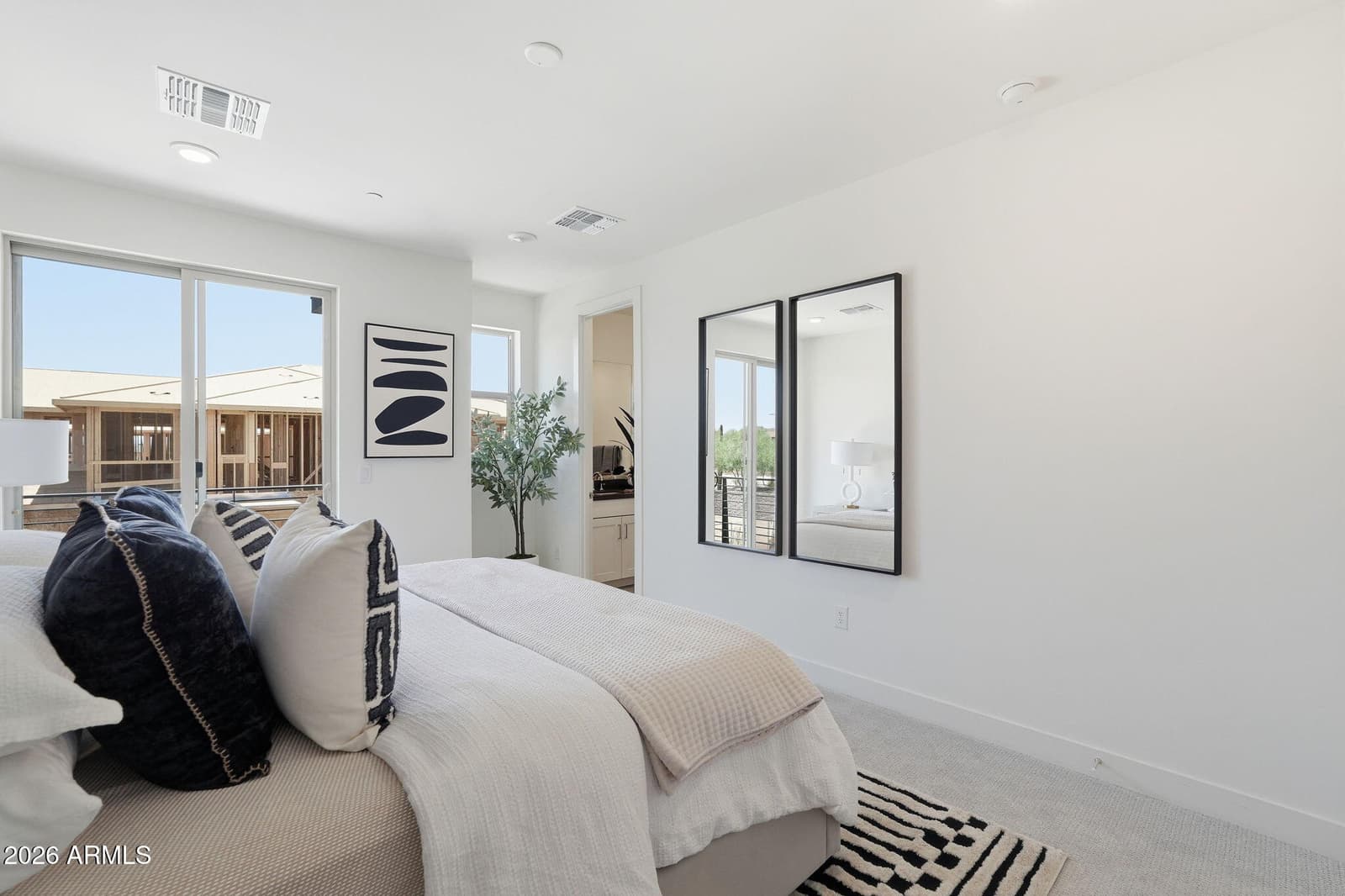 2121 W SONORAN DESERT Drive 156, Phoenix, AZ 85085 — photo 6 of 36