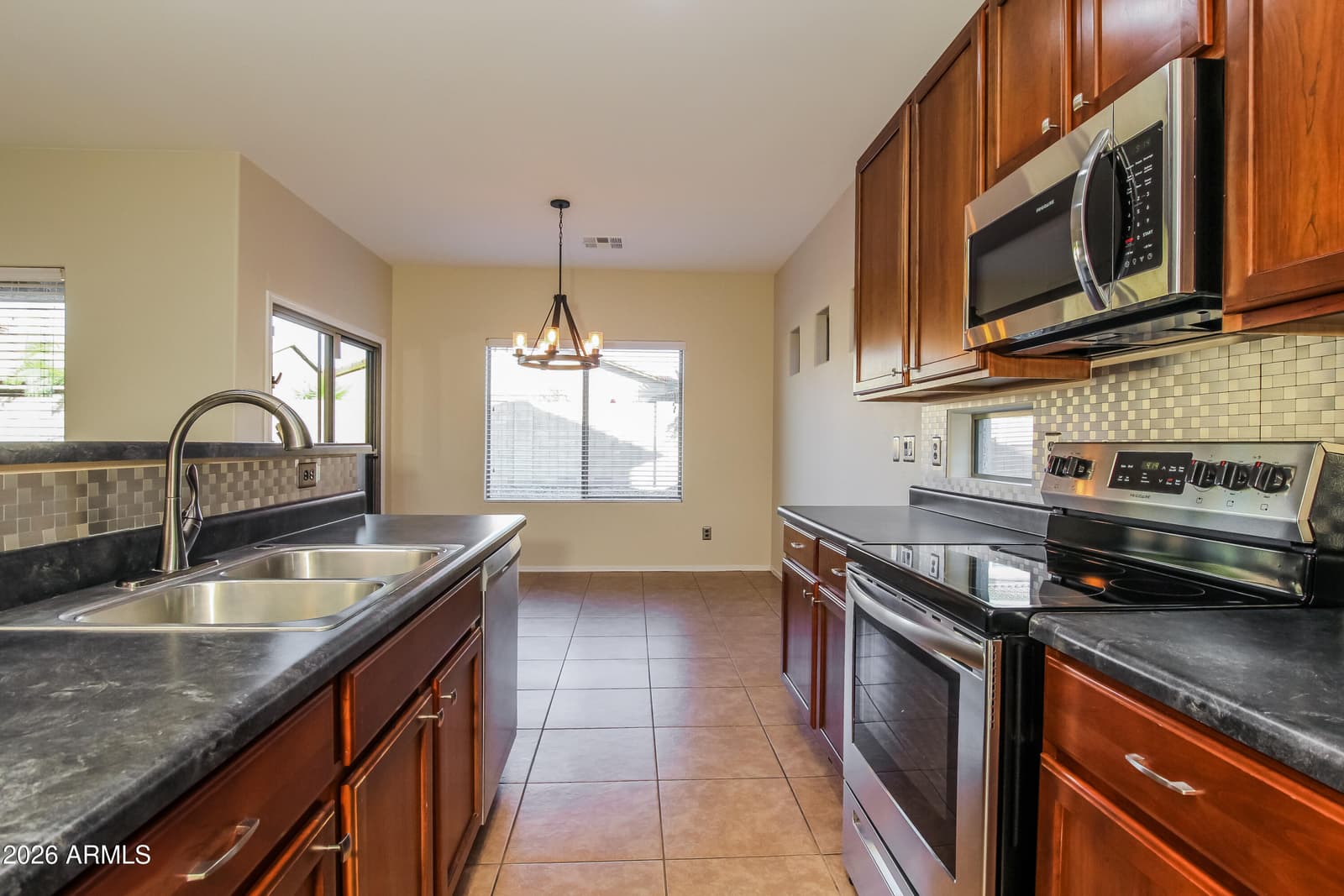 15674 W MONTEROSA Street, Goodyear, AZ 85395 — photo 3 of 15