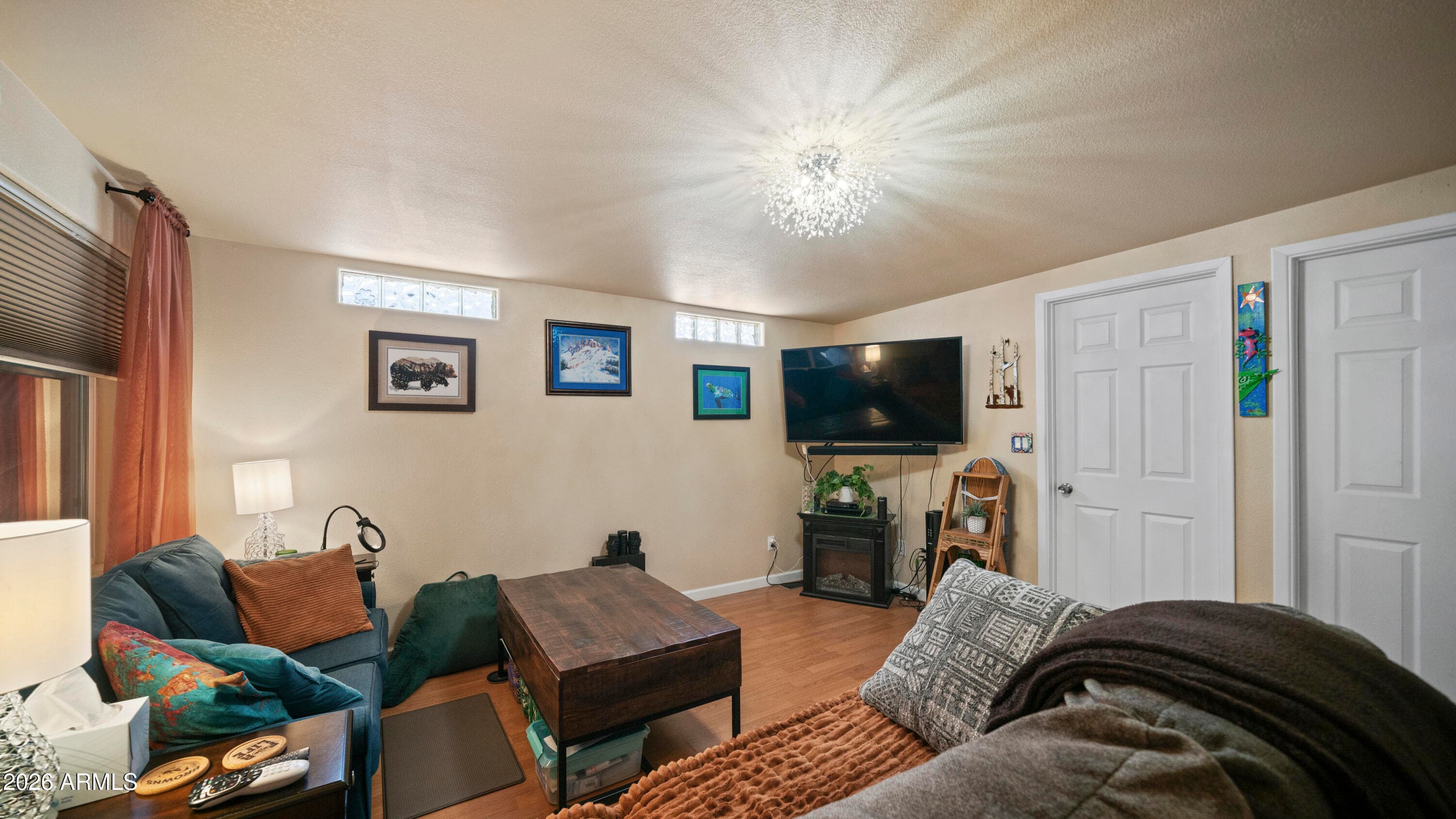 922 NICKEL Drive, Apache Junction, AZ 85119
