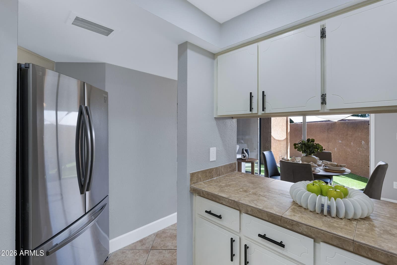 905 S MELODY Lane, Tempe, AZ 85281 — photo 11 of 25