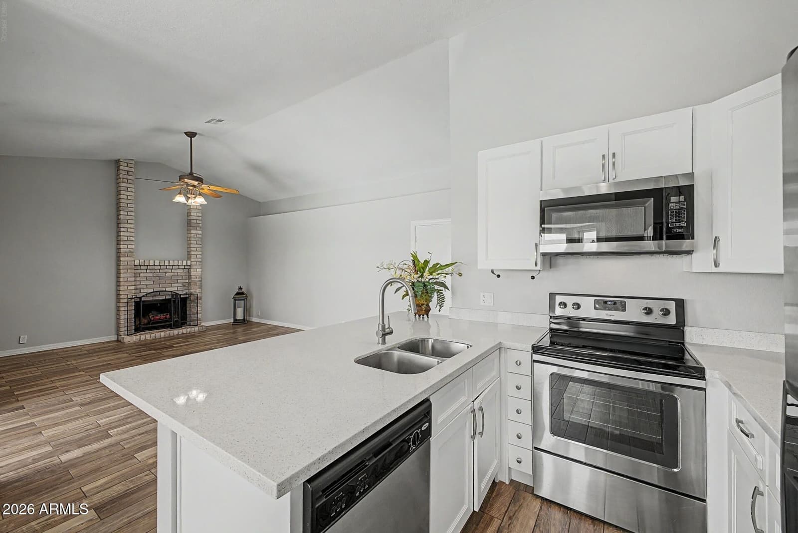 8915 W LAS PALMARITAS Drive, Peoria, AZ 85345 — photo 12 of 29