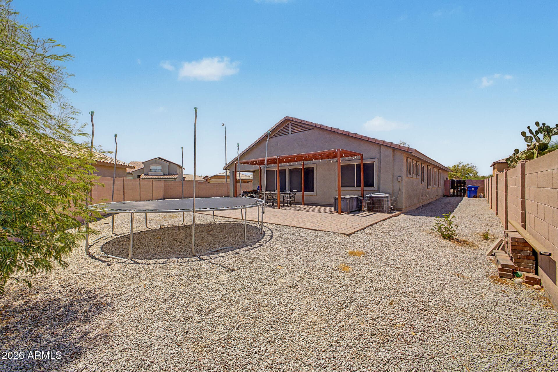 417 S 113TH Avenue, Avondale, AZ 85323 — photo 6 of 36