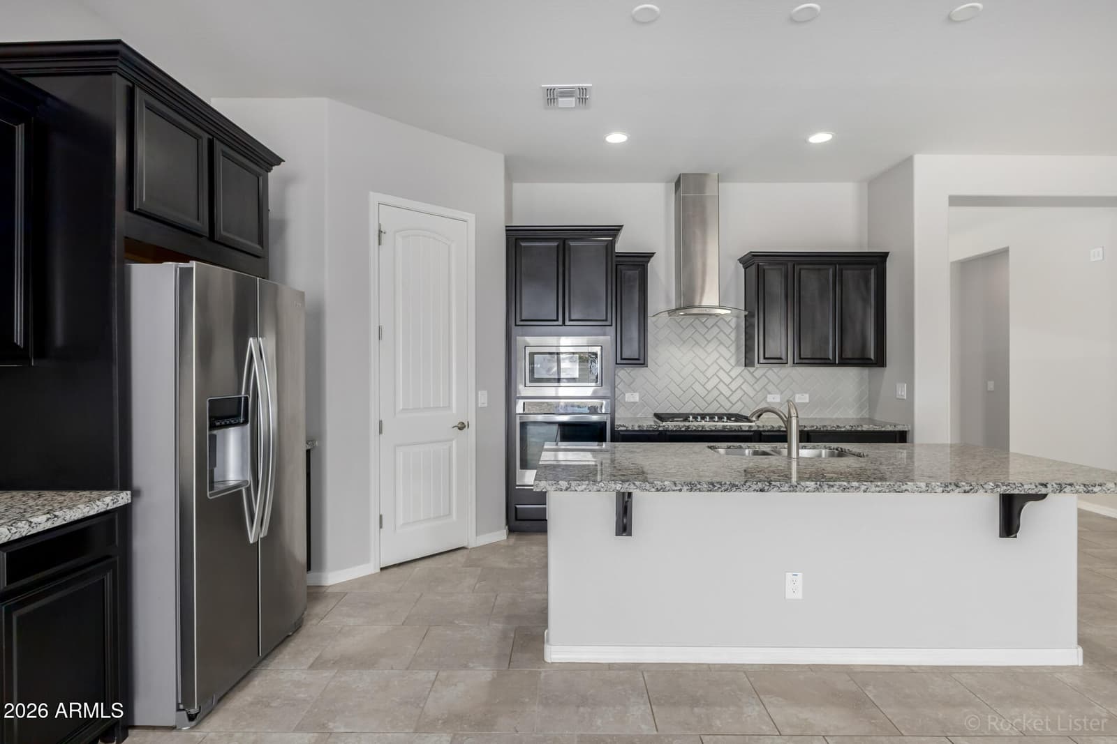 18926 W SOLANO Drive, Litchfield Park, AZ 85340 — photo 15 of 42