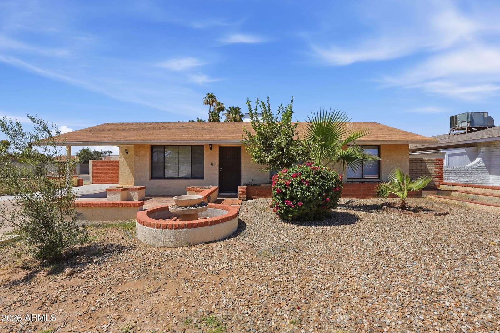 2254 W WETHERSFIELD Road, Phoenix, AZ 85029 — photo 1 of 34