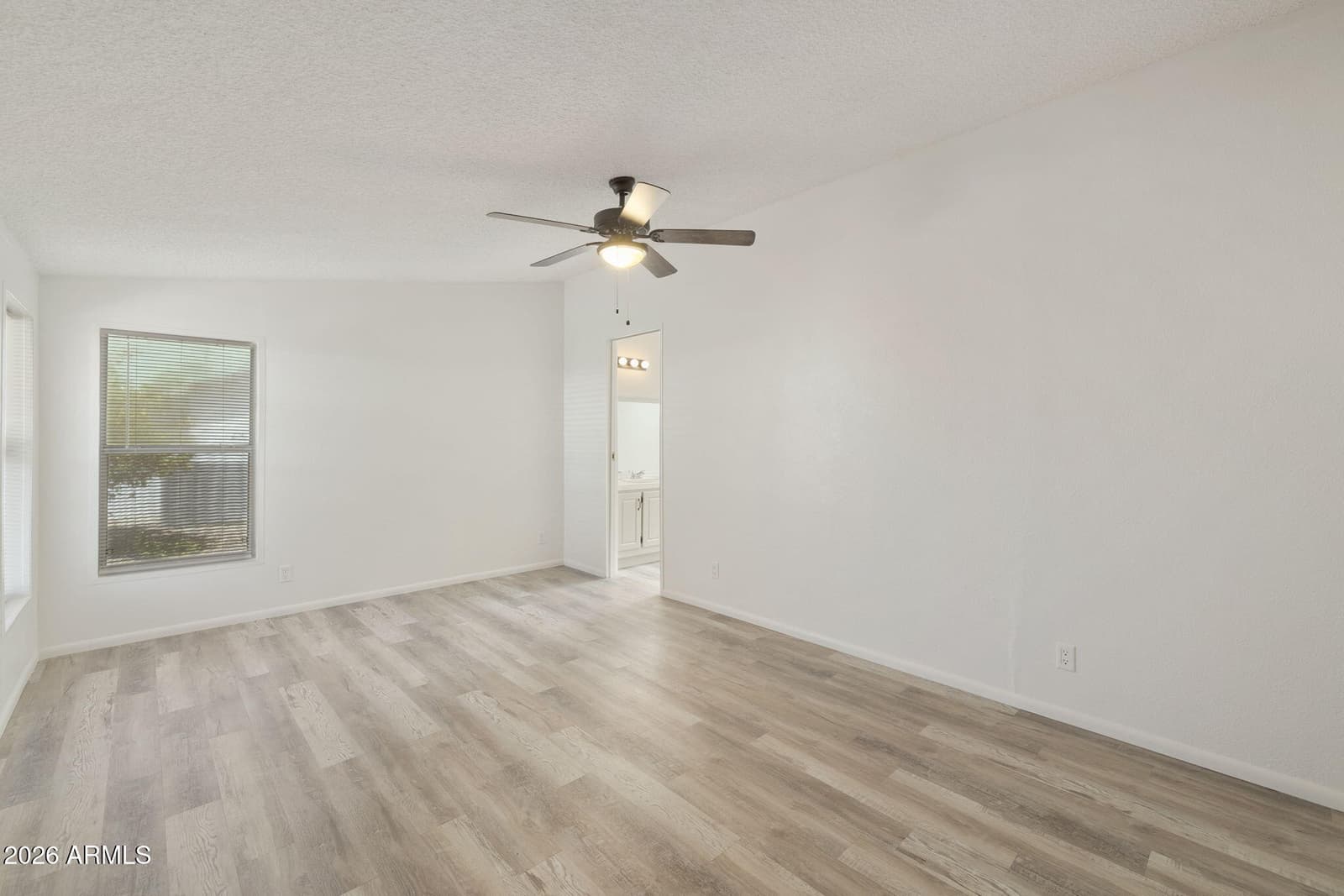 3700 S TOMAHAWK Road 70, Apache Junction, AZ 85119 — photo 31 of 64