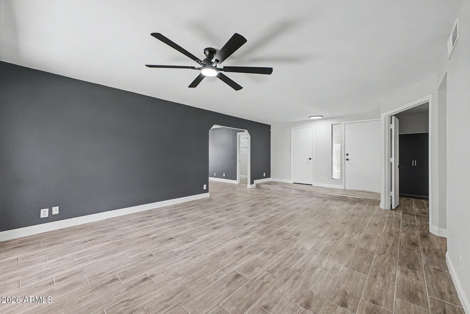 2807 N DAKOTA Street, Chandler, AZ 85225 — photo 14 of 41