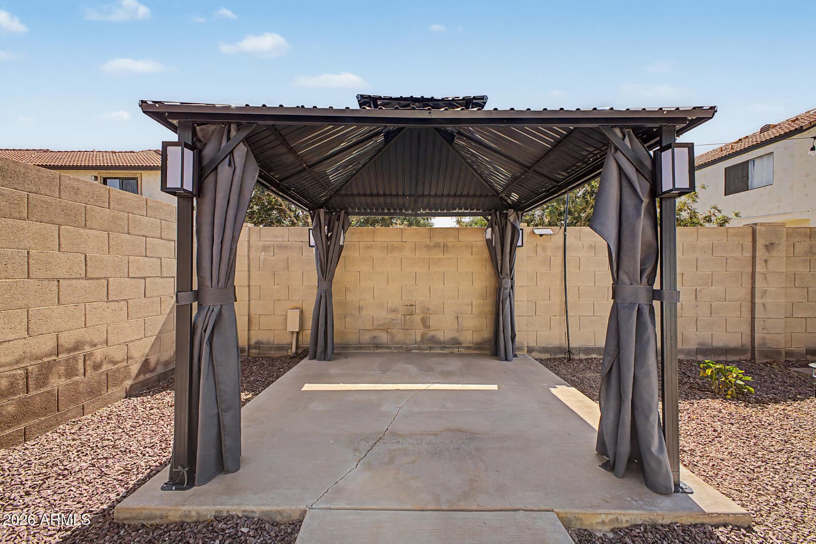 2807 N DAKOTA Street, Chandler, AZ 85225 — photo 36 of 41