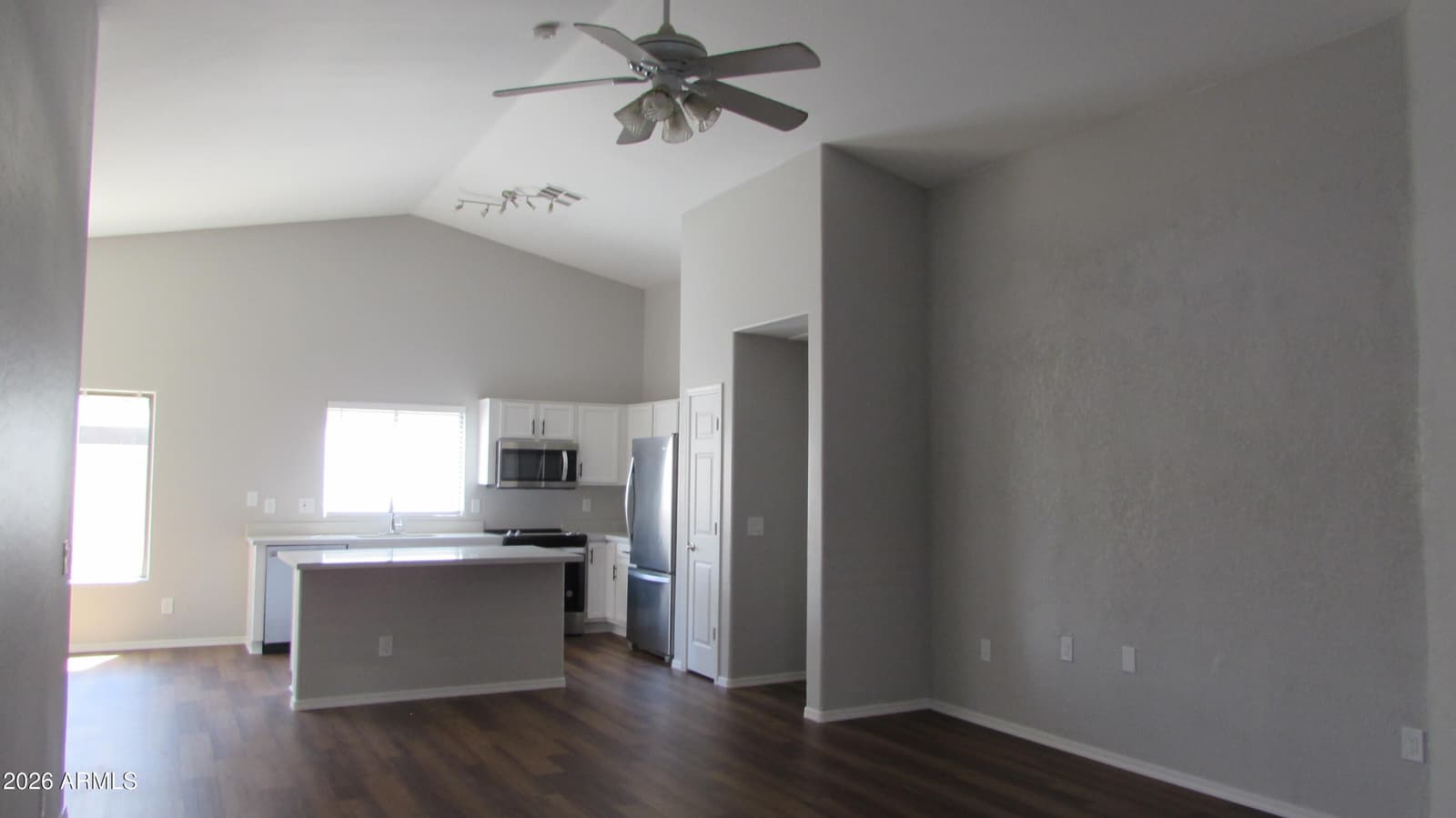 11410 W ROANOKE Drive, Avondale, AZ 85392 — photo 3 of 15