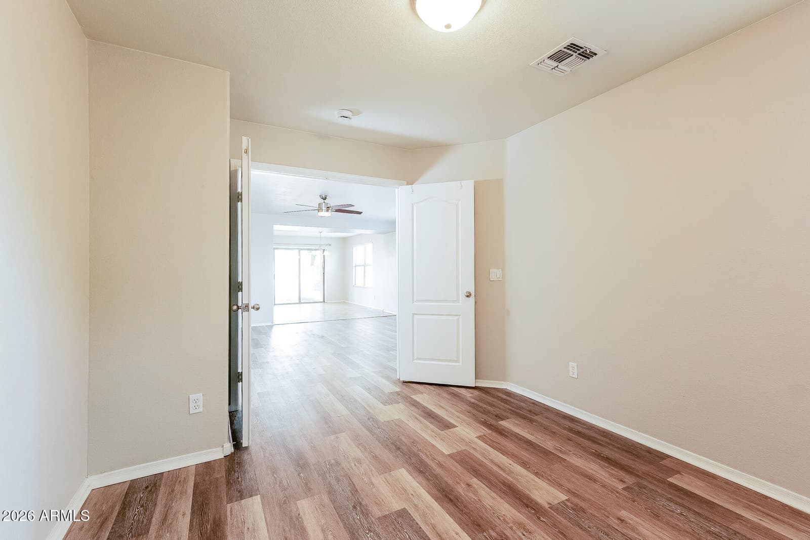 1877 N GREENWAY Lane, Casa Grande, AZ 85122 — photo 10 of 21