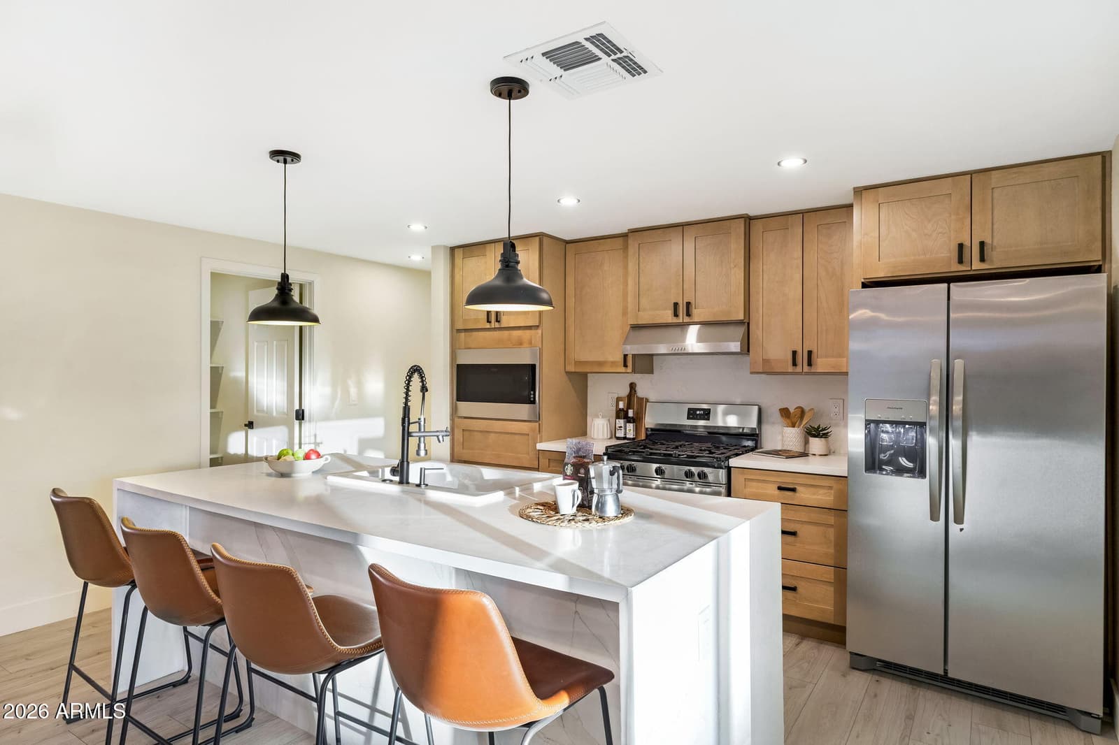 13238 N 38 Place, Phoenix, AZ 85032 — photo 10 of 39