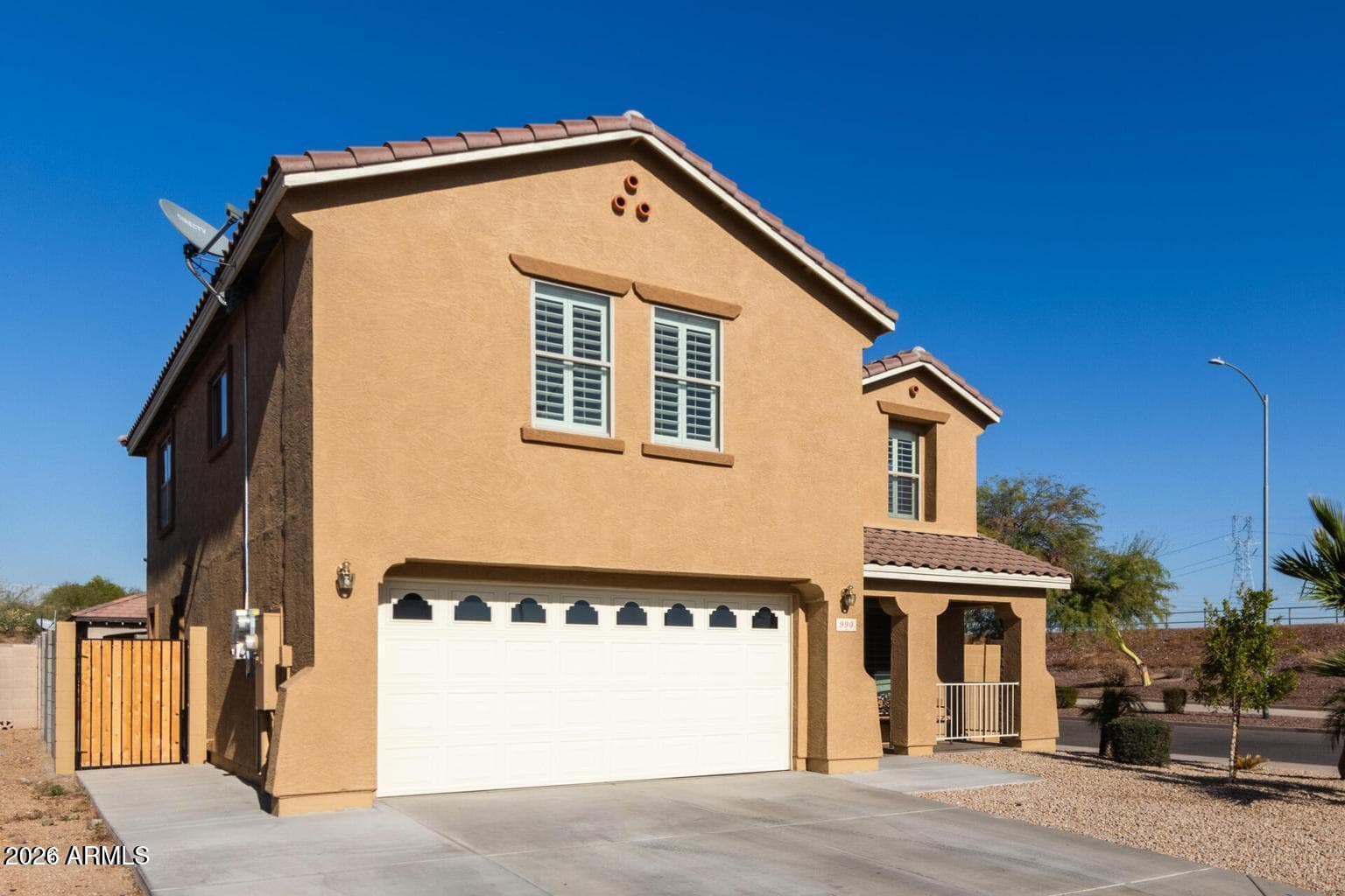 990 E DORIS Street, Avondale, AZ 85323 — photo 3 of 50