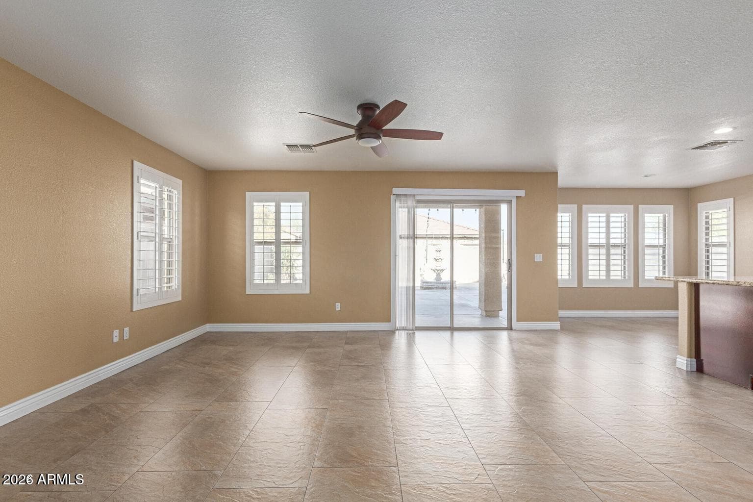 990 E DORIS Street, Avondale, AZ 85323 — photo 15 of 50