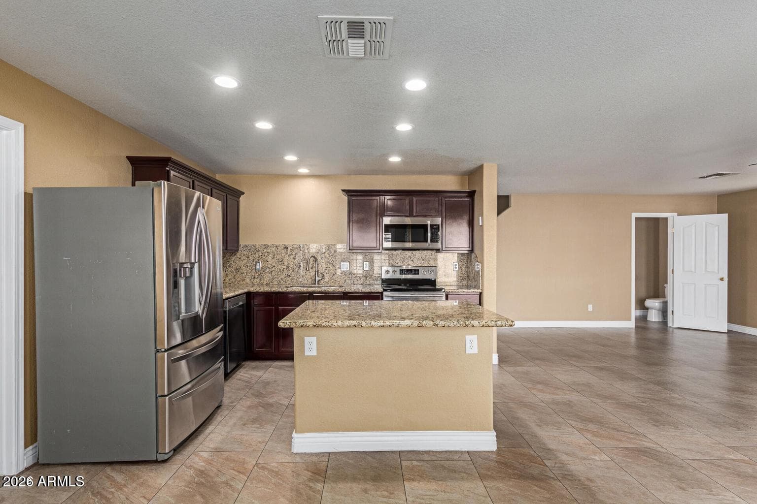 990 E DORIS Street, Avondale, AZ 85323 — photo 21 of 50