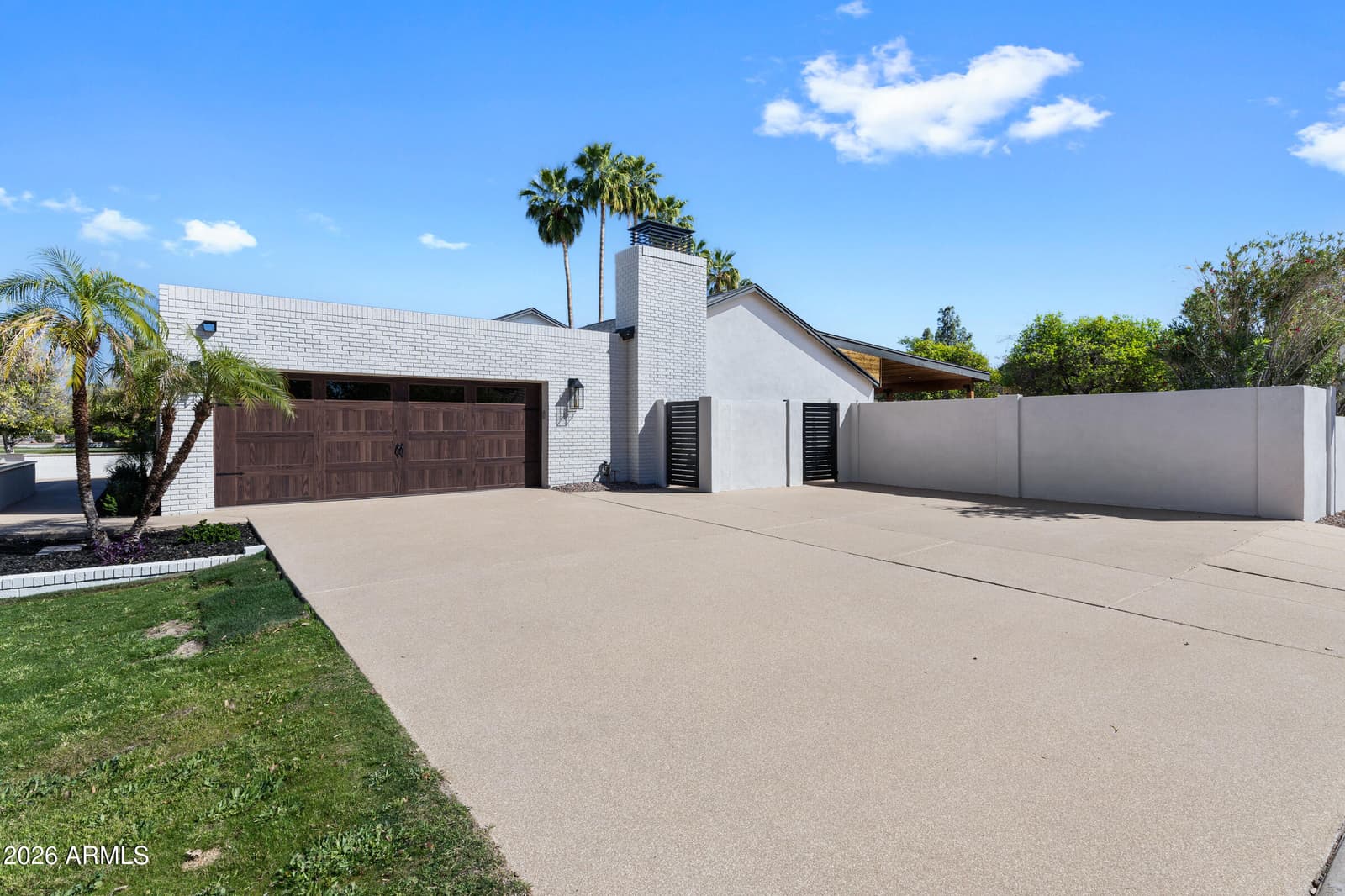 1821 E LYNWOOD Street, Mesa, AZ 85203 — photo 3 of 114