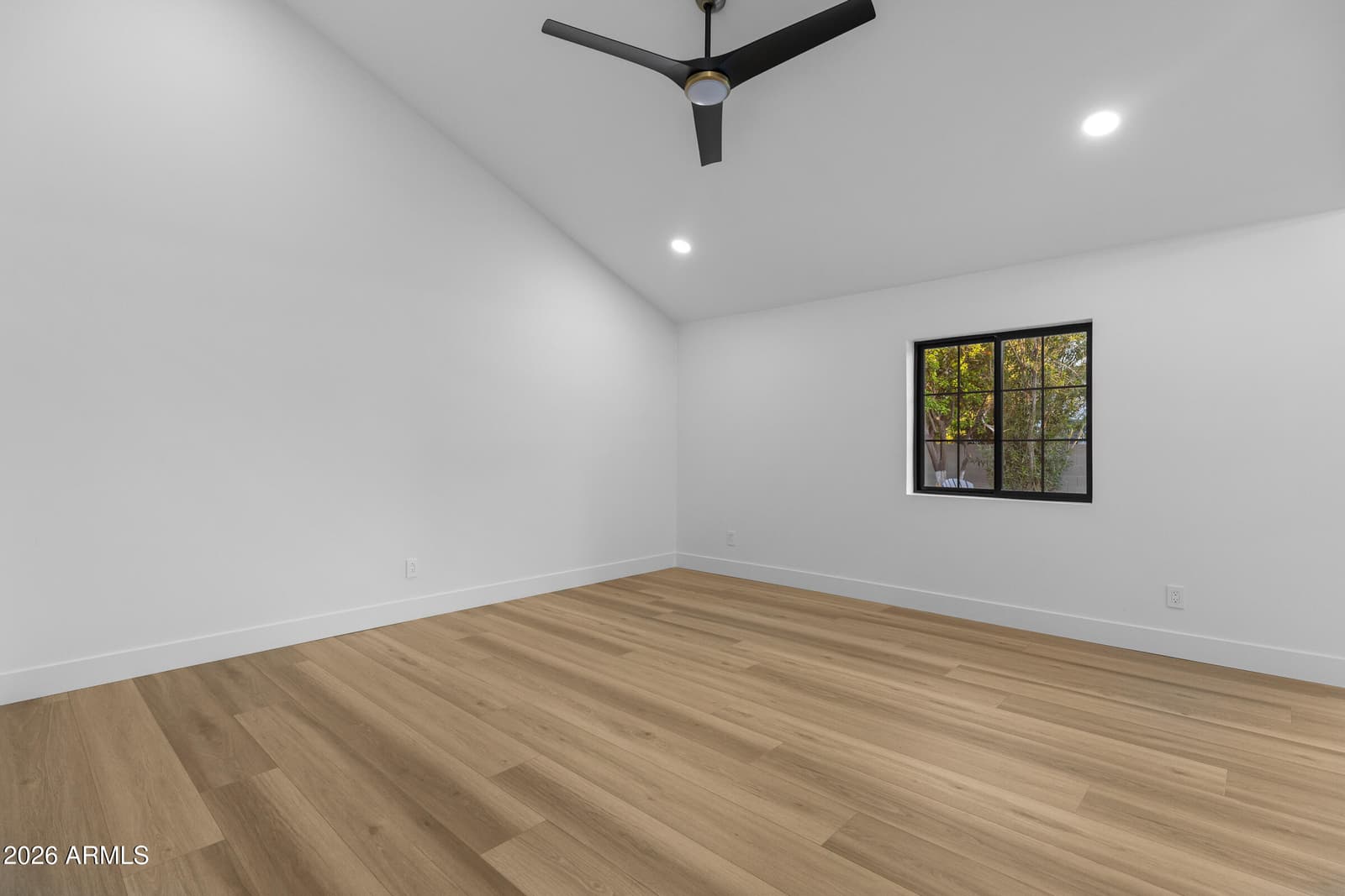 1821 E LYNWOOD Street, Mesa, AZ 85203 — photo 41 of 114