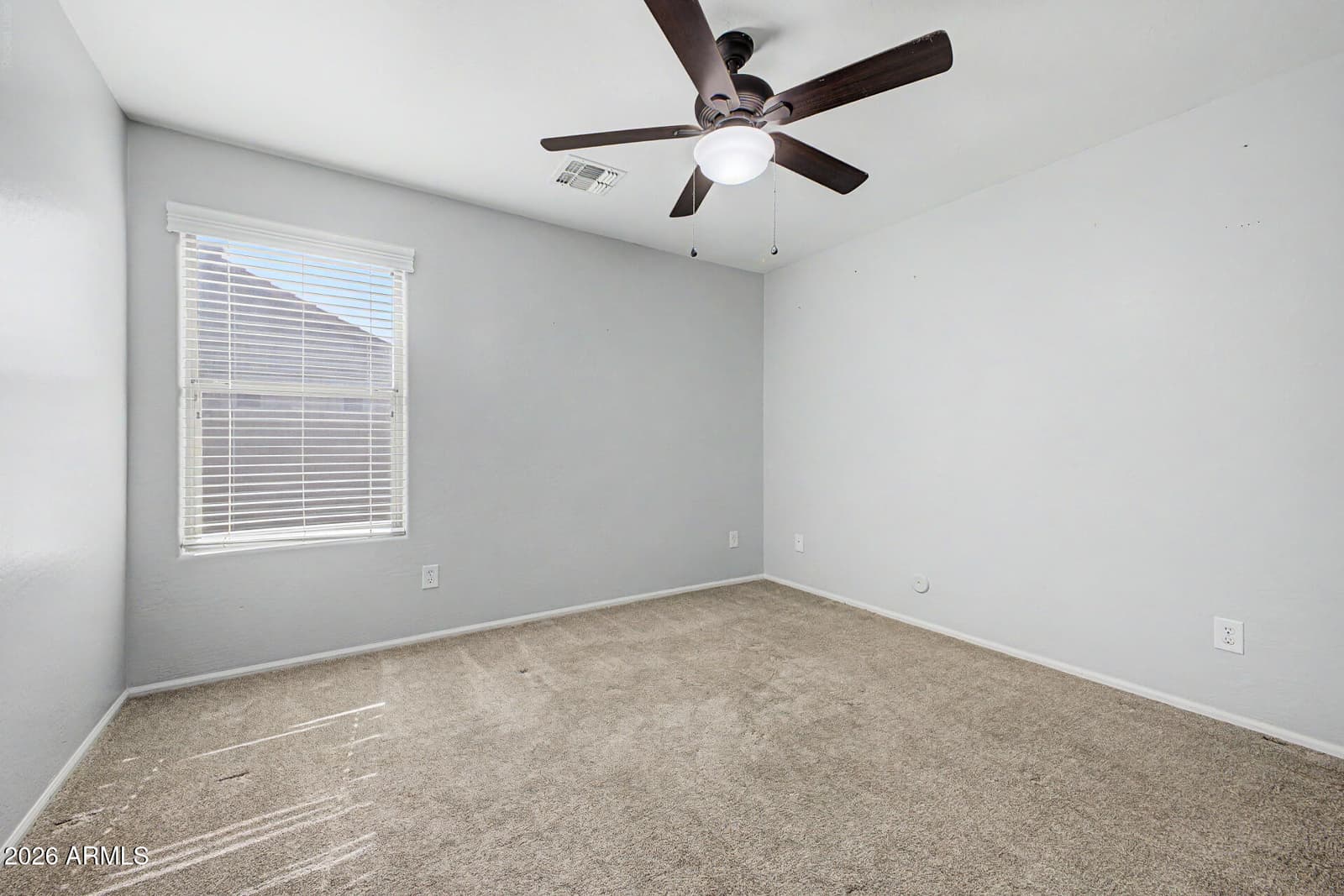 879 W HOLSTEIN Trail, San Tan Valley, AZ 85143 — photo 17 of 31