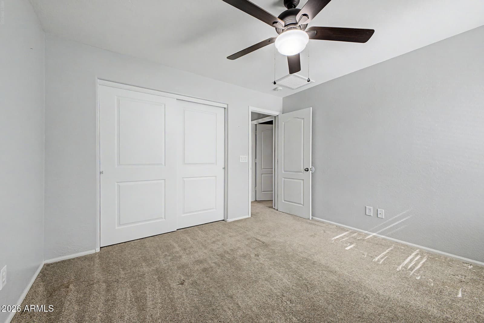 879 W HOLSTEIN Trail, San Tan Valley, AZ 85143 — photo 18 of 31