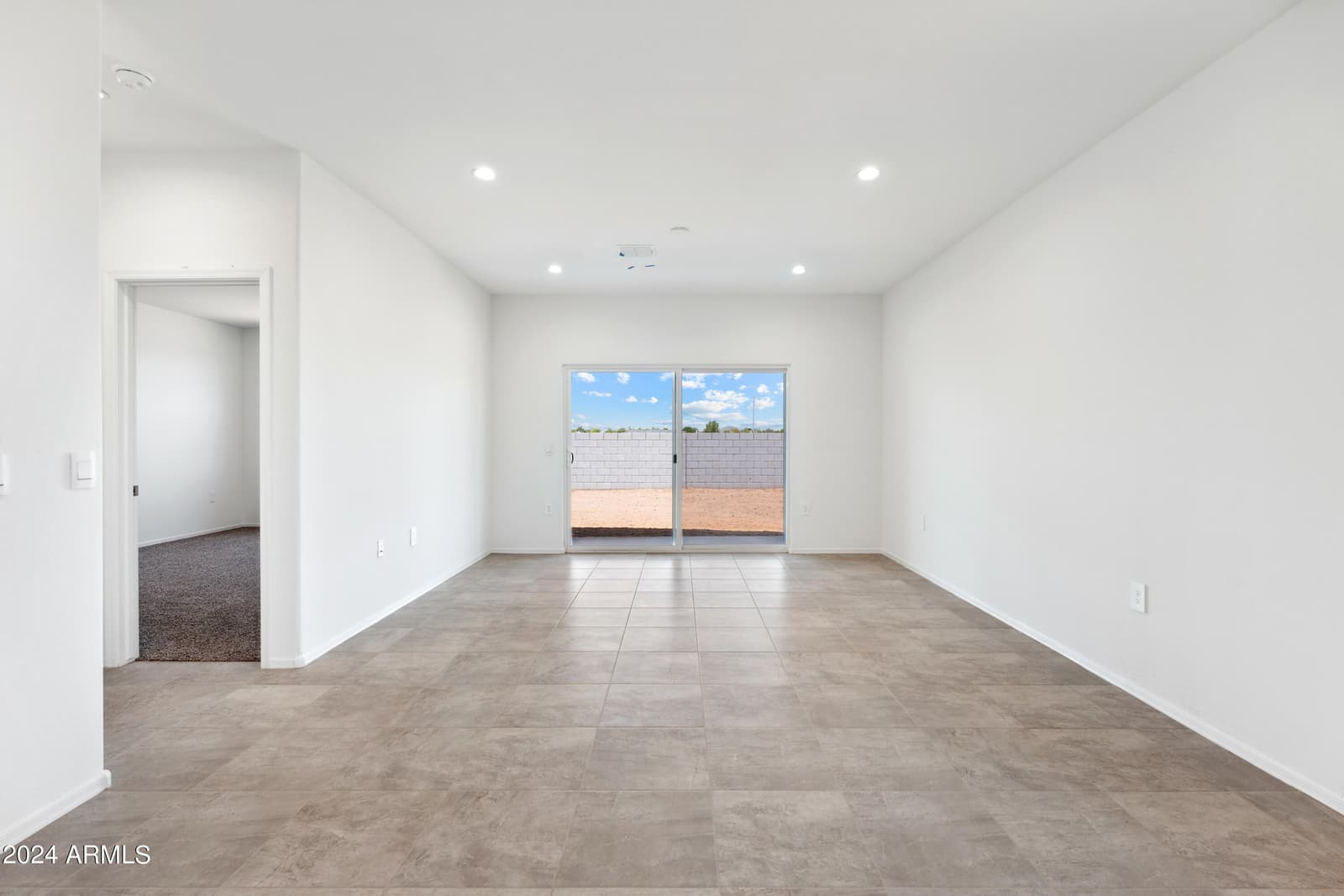 471 W KEATING Street, Florence, AZ 85132 — photo 10 of 29