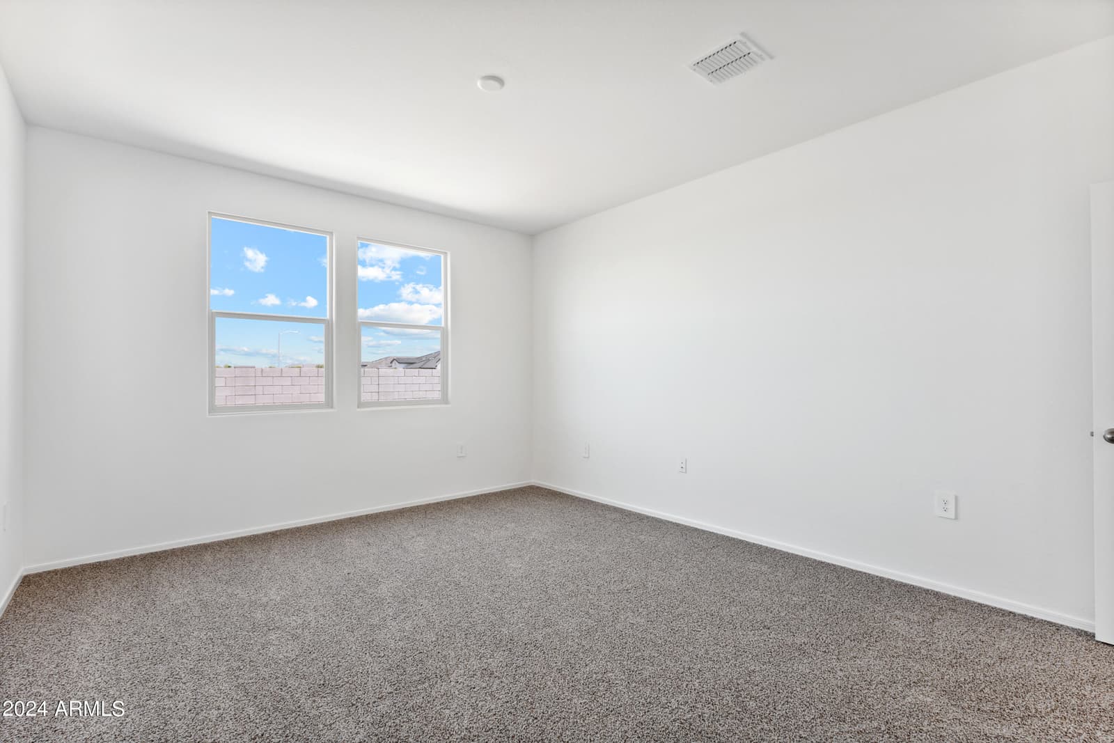 471 W KEATING Street, Florence, AZ 85132 — photo 14 of 29