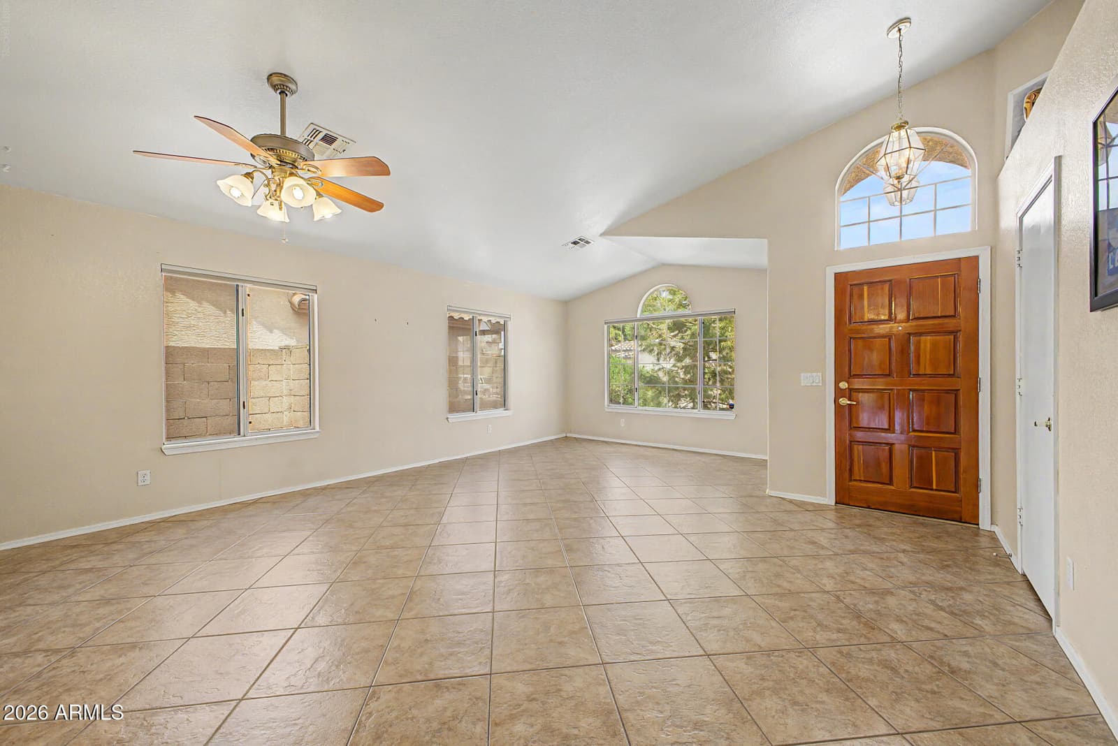 4751 W PONDEROSA Lane, Glendale, AZ 85308 — photo 3 of 40