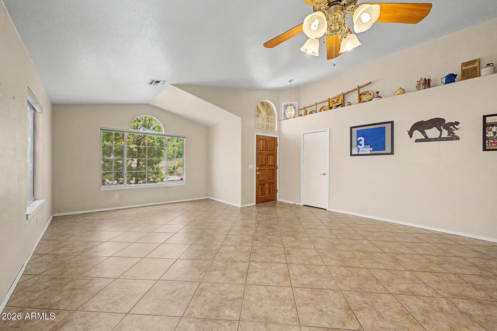 4751 W PONDEROSA Lane, Glendale, AZ 85308 — photo 10 of 40
