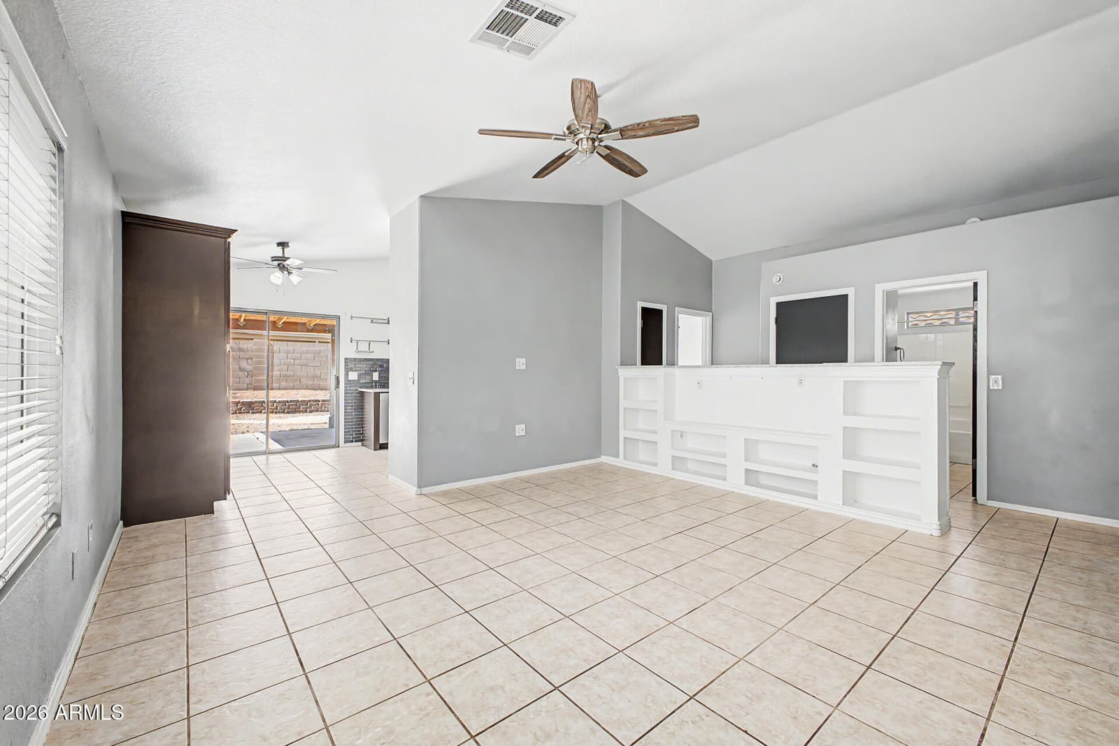 896 E GRAHAM Lane, Apache Junction, AZ 85119 — photo 8 of 28