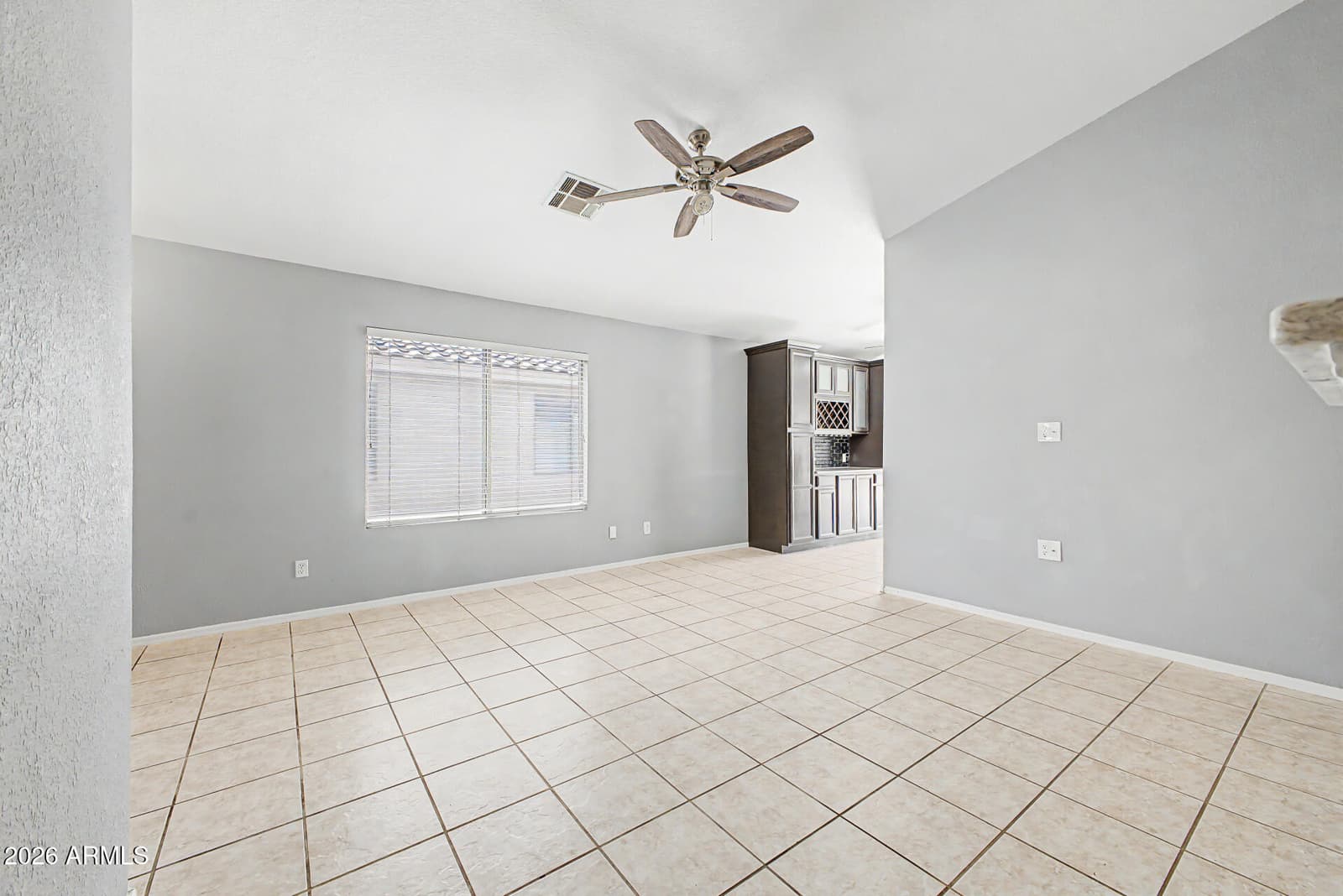 896 E GRAHAM Lane, Apache Junction, AZ 85119 — photo 9 of 28