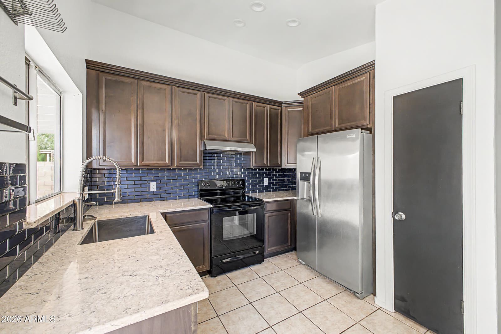 896 E GRAHAM Lane, Apache Junction, AZ 85119 — photo 12 of 28