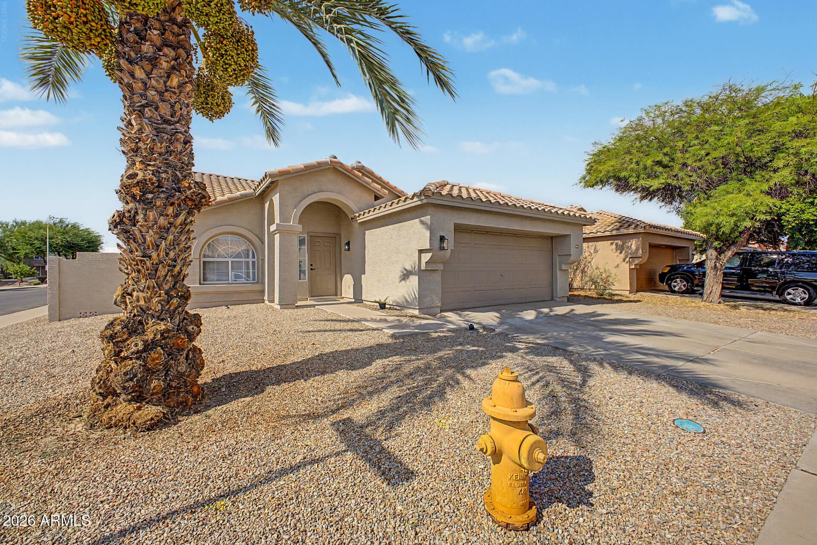 984 W MORELOS Street, Chandler, AZ 85225 — photo 3 of 33