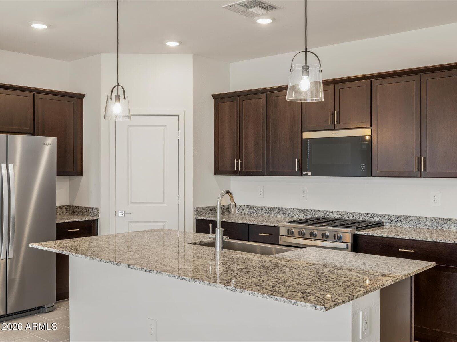 4024 S 108th Drive, Tolleson, AZ 85353 — photo 3 of 22