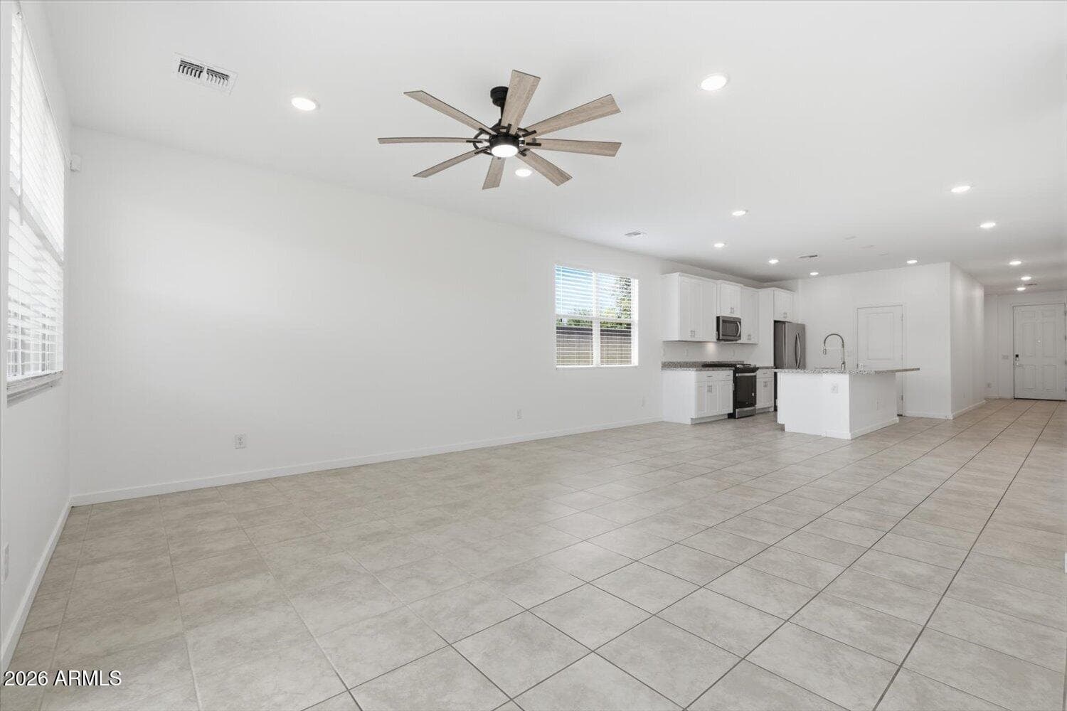9053 W Agora Lane, Tolleson, AZ 85353 — photo 7 of 35