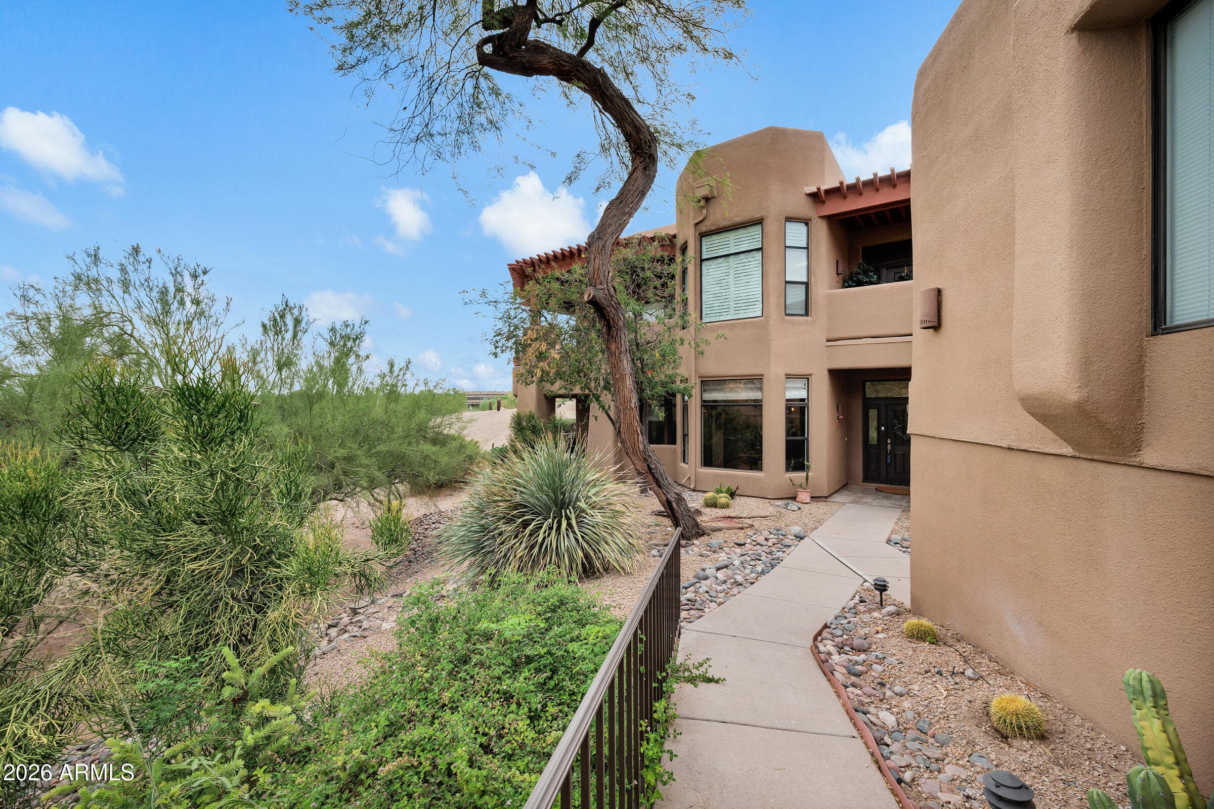 13013 N PANORAMA Drive 113, Fountain Hills, AZ 85268