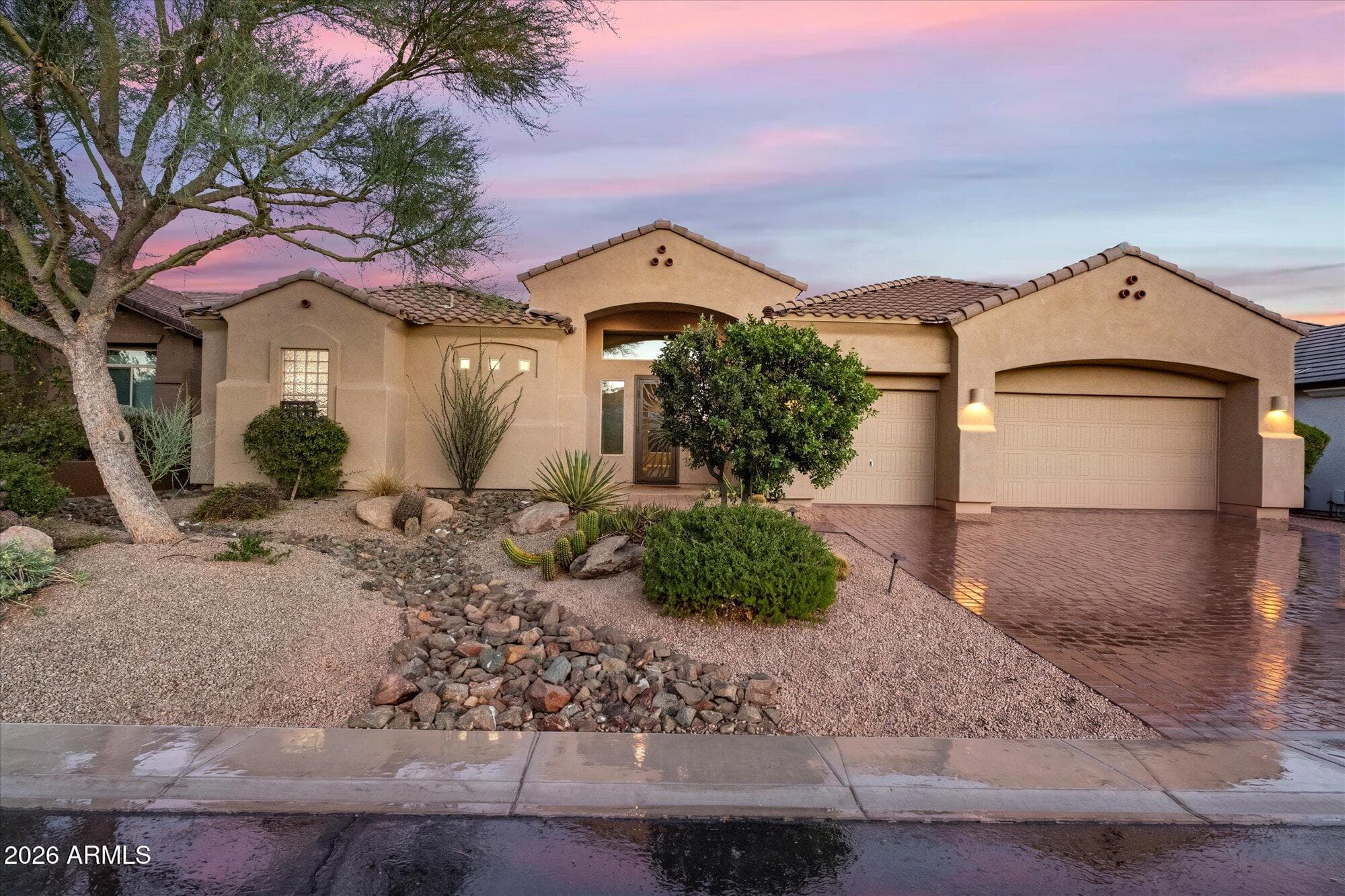 5823 E SIERRA SUNSET Trail, Cave Creek, AZ 85331