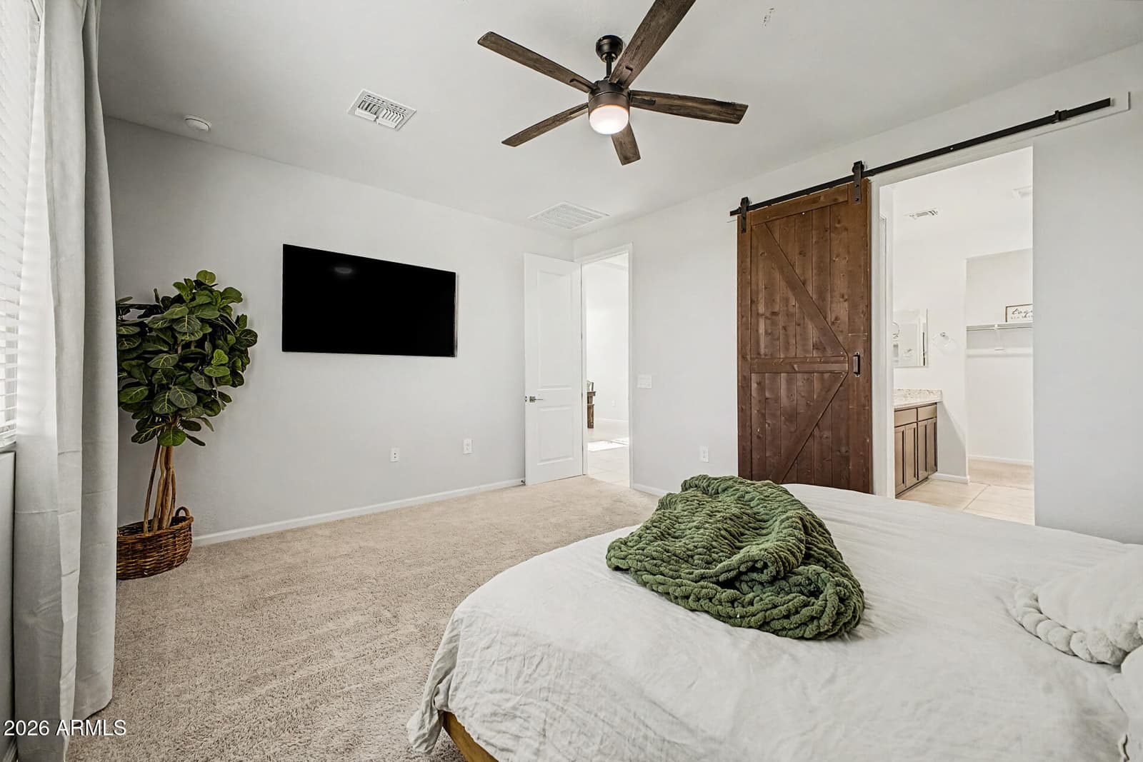 2601 E HOUSTON Avenue, Apache Junction, AZ 85119 — photo 13 of 29