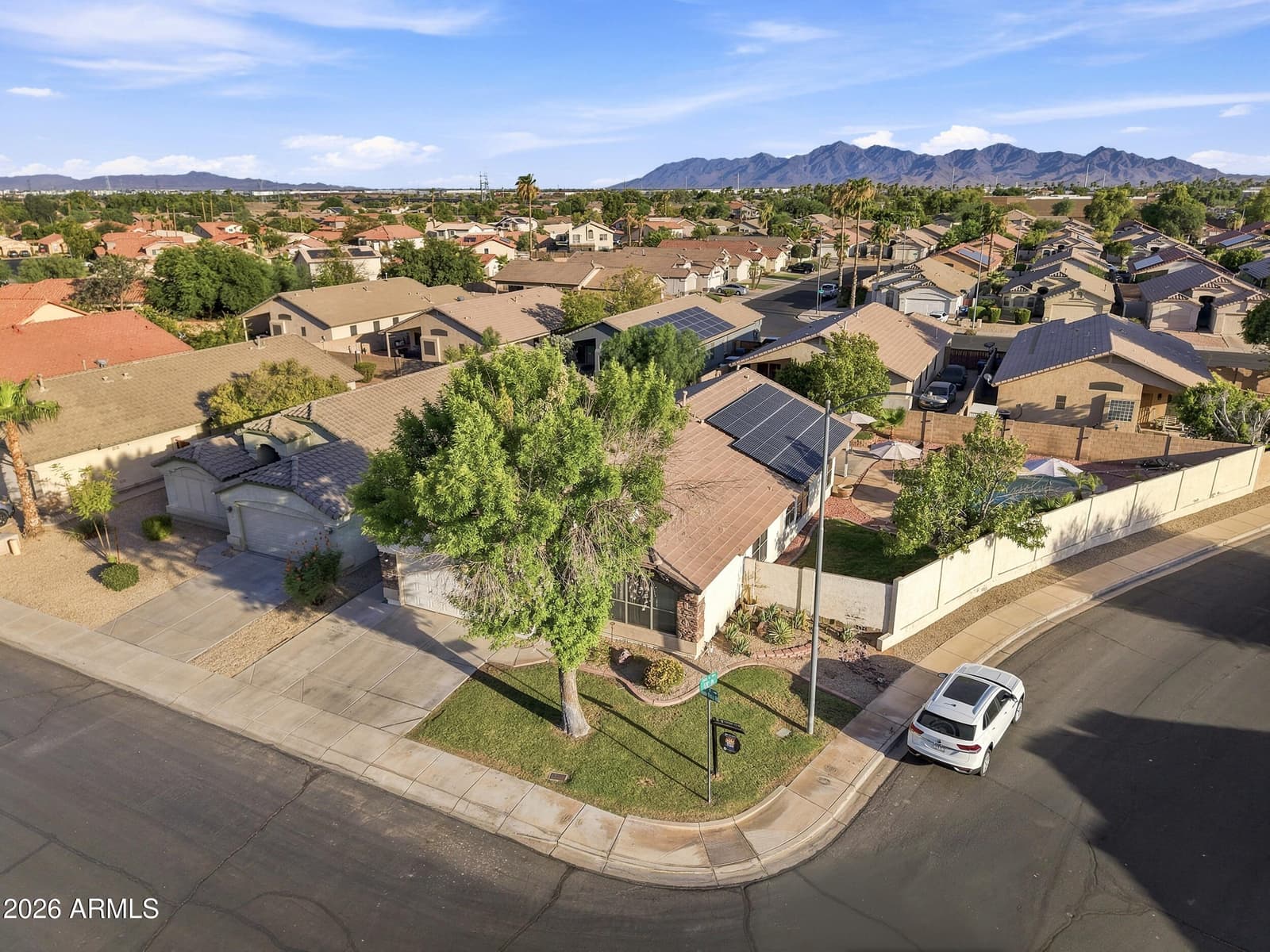 12813 W Monte Vista Road, Avondale, AZ 85392 — photo 9 of 53