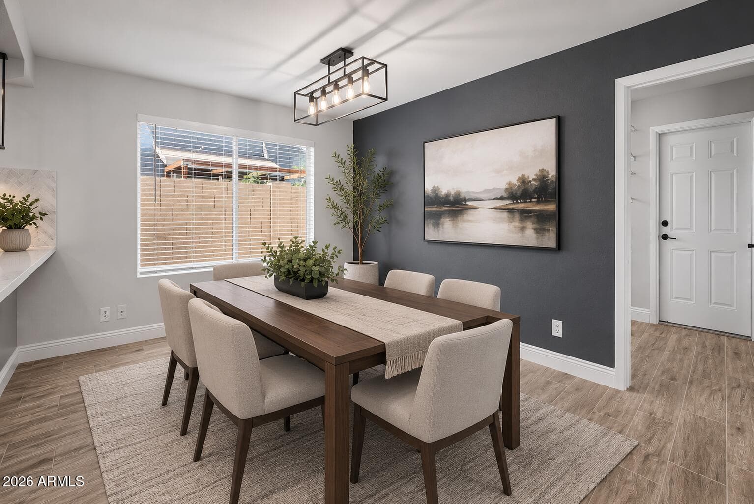 2807 N DAKOTA Street, Chandler, AZ 85225 — photo 4 of 41