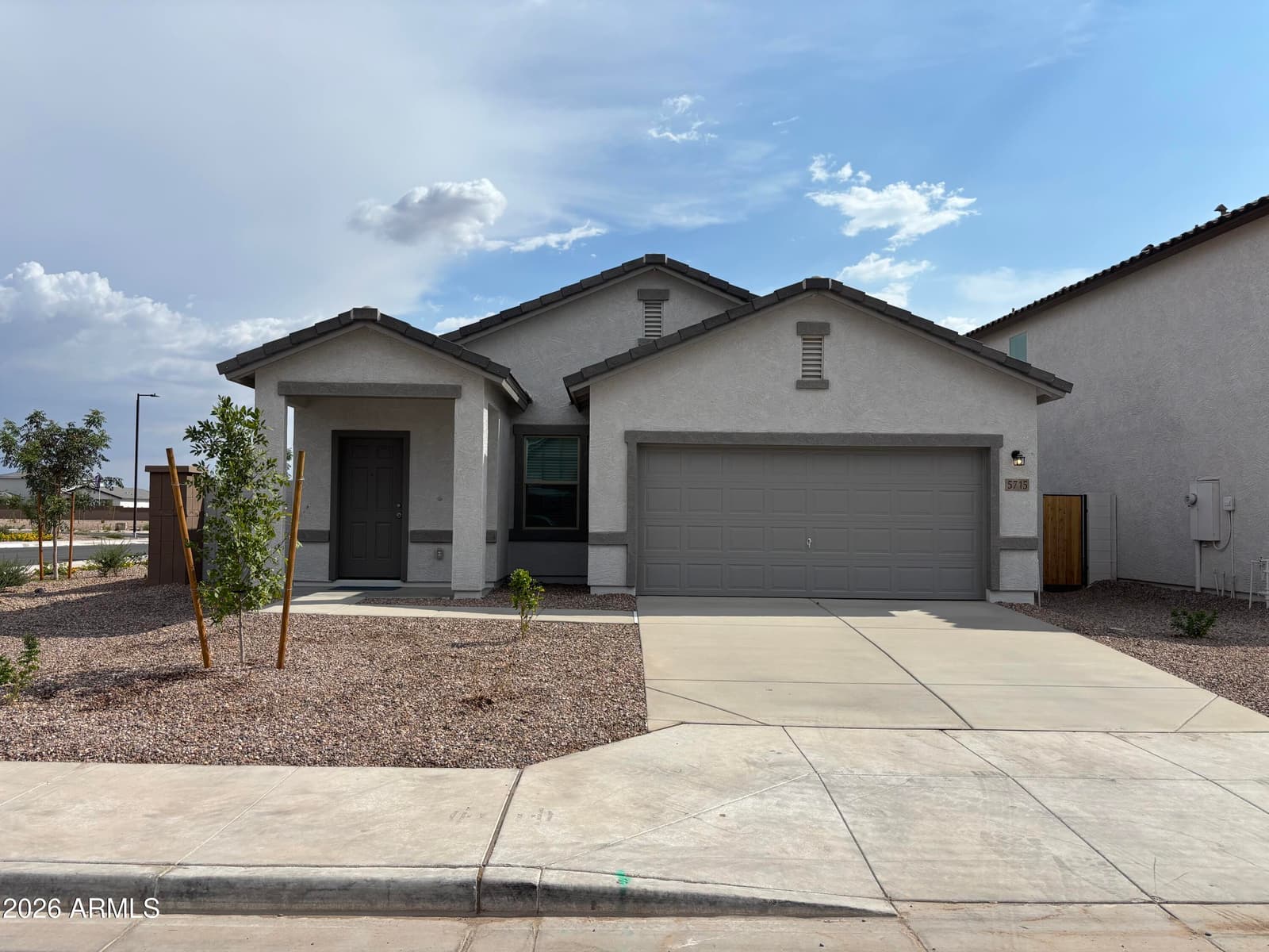 34287 N HOLLIDAY Way, San Tan Valley, AZ 85143 — photo 1 of 1