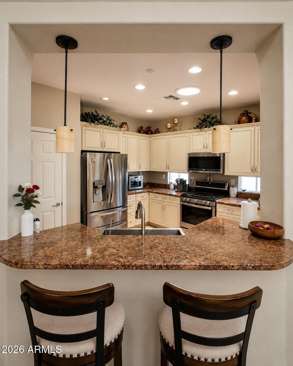 40837 N PRESTANCIA Court, Phoenix, AZ 85086 — photo 11 of 55