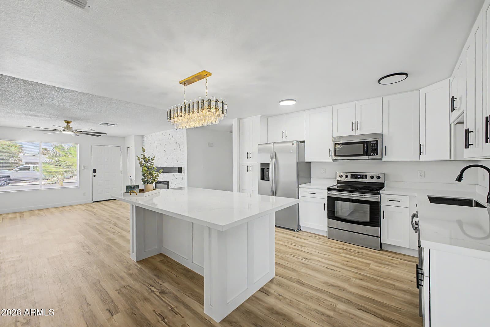 7202 W SHANGRI LA Road, Peoria, AZ 85345 — photo 1 of 23