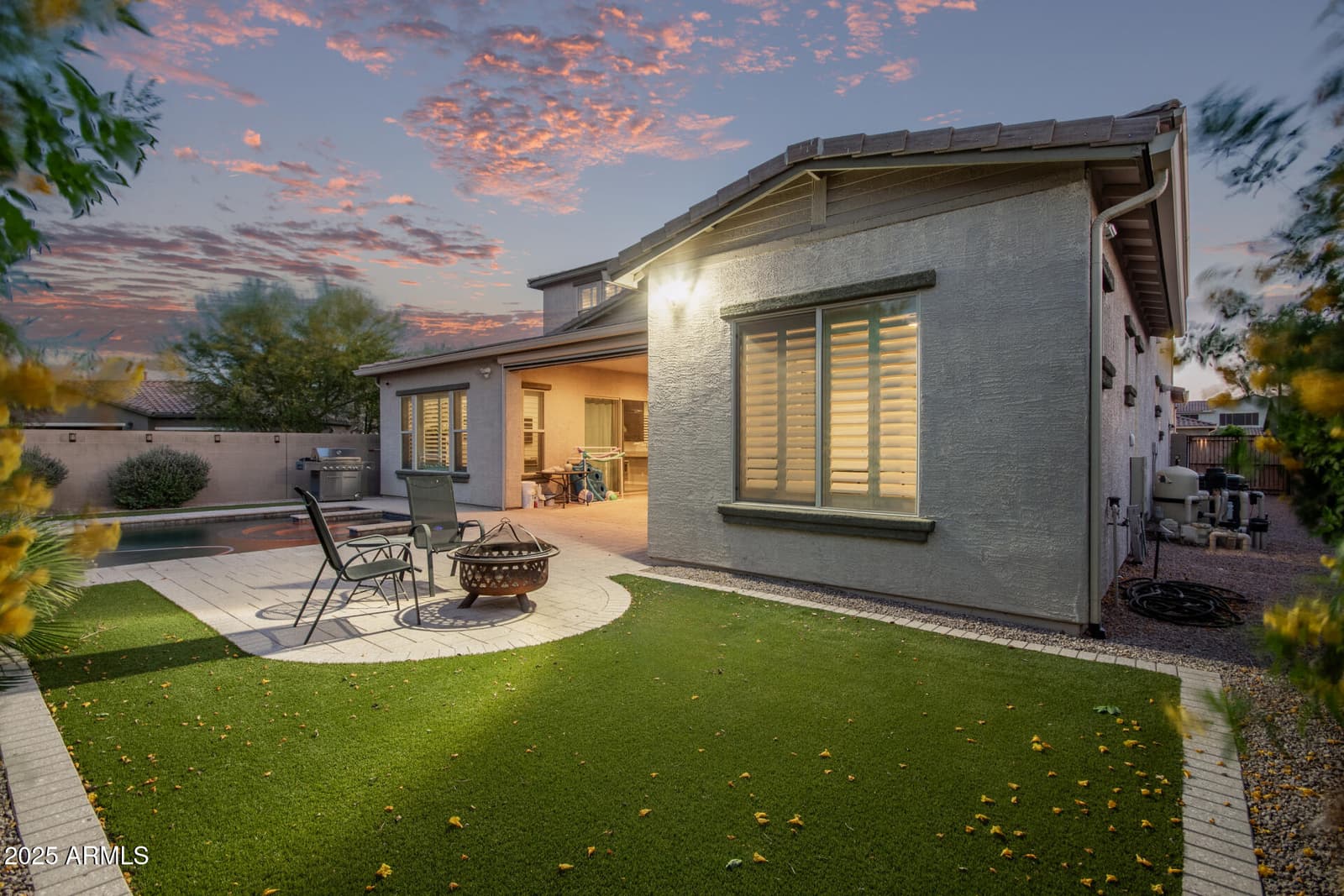 1076 E KENSINGTON Road, Gilbert, AZ 85297 — photo 43 of 69