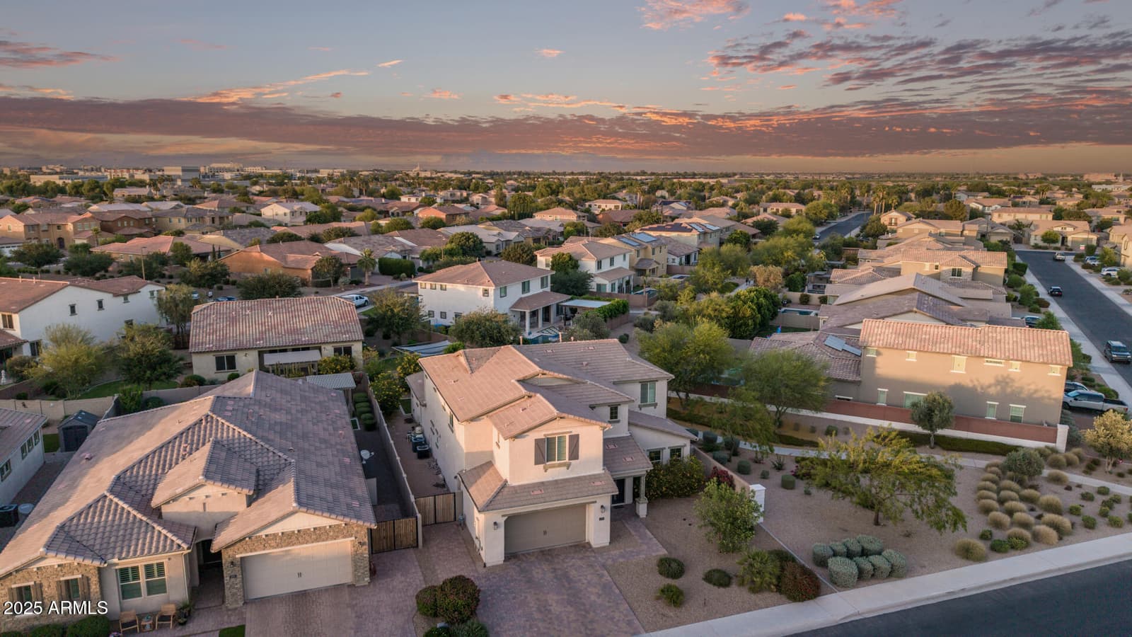 1076 E KENSINGTON Road, Gilbert, AZ 85297 — photo 57 of 69